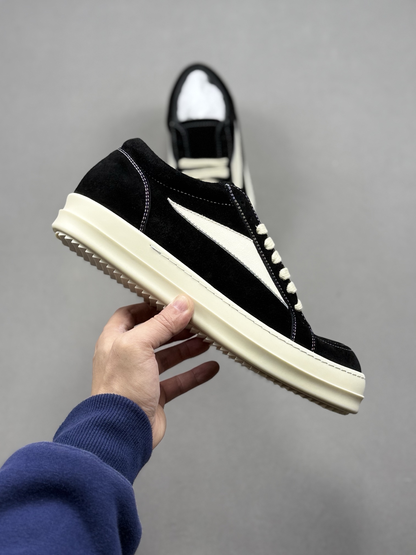 500 RO欧文斯Rickowens 主线 经典西瓜头款式“RO低帮黑白进口原料牛皮