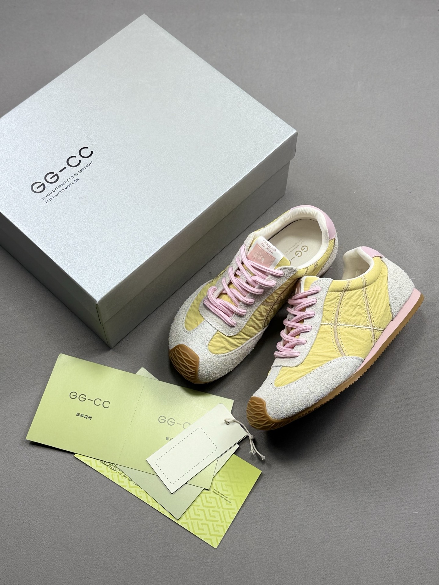 220 MAX广东大厂出品 2025赵露思，新晋潮流鞋靴品GGCC GG-CC 马卡龙拼色彩虹 泡芙鞋 G25U9778