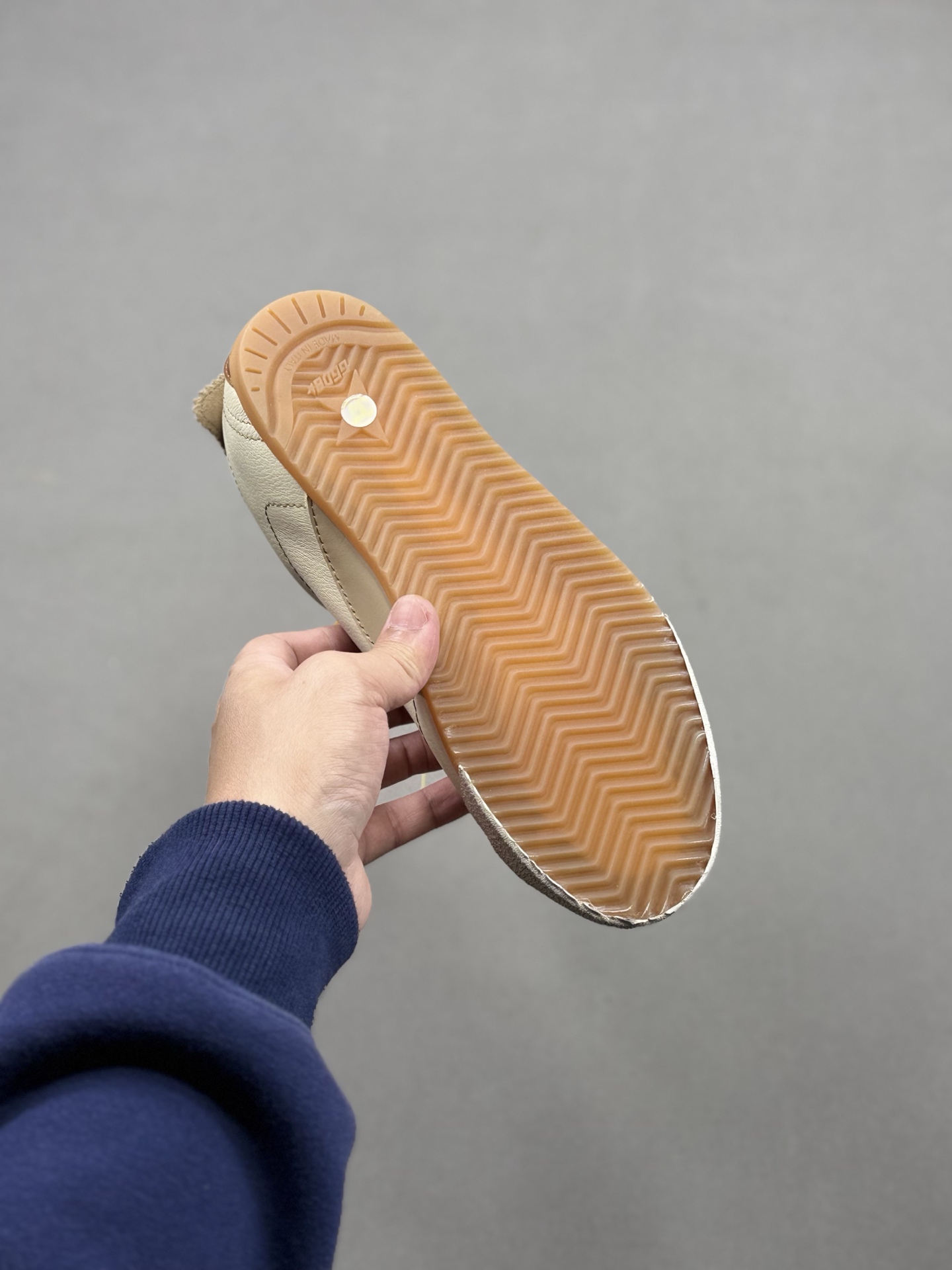 GGDB Golden Goos* 25ss 德训鞋ggdb经典小脏鞋-Chinese UA Cheap High Quatity Brand Clothes Bags handbags Sneakers wholesale wholesaler seller from China Factory suppliers Fashion Clothing Shoes best Quality Beautiful Price GGDB Golden Goos* 25ss 德训鞋ggdb经典小脏鞋