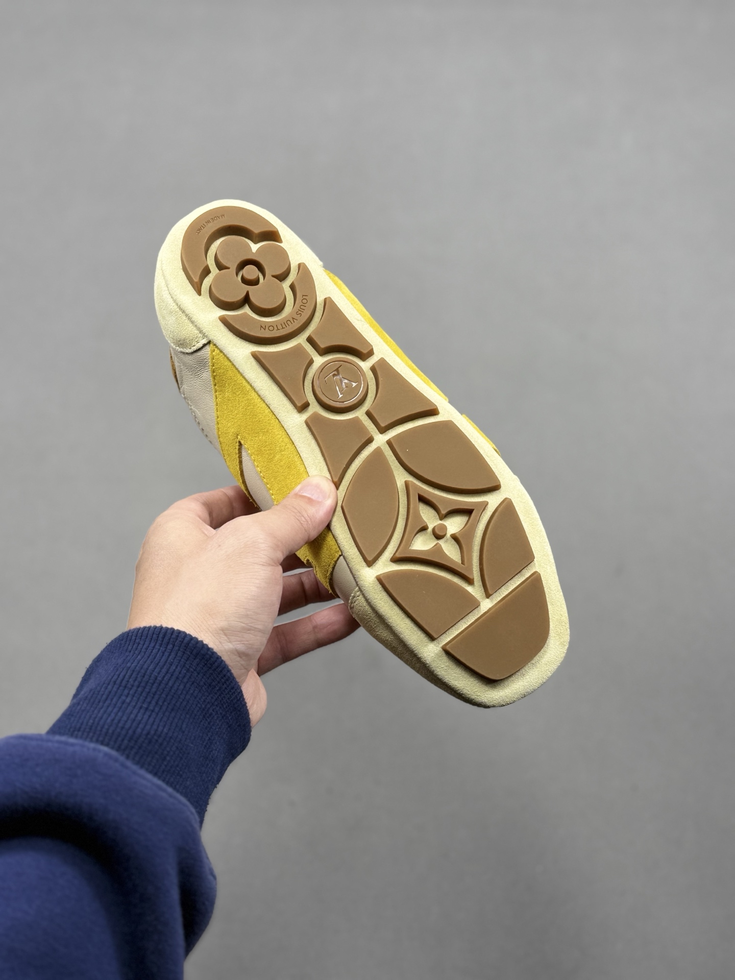 2025早春发布新款LOUIS VUITTON SneaKerina 德训鞋 芭蕾舞鞋-Chinese UA Cheap High Quatity Brand Clothes Bags handbags Sneakers wholesale wholesaler seller from China Factory suppliers Fashion Clothing Shoes best Quality Beautiful Price 2025早春发布新款LOUIS VUITTON SneaKerina 德训鞋 芭蕾舞鞋