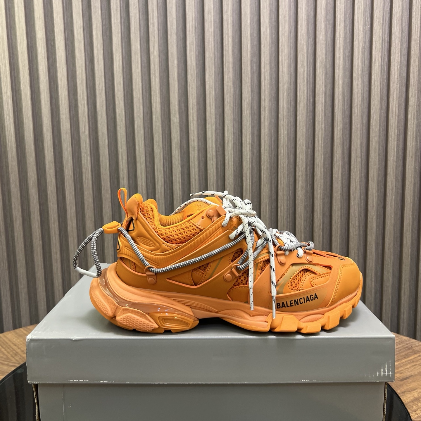 [Balenciaga Men