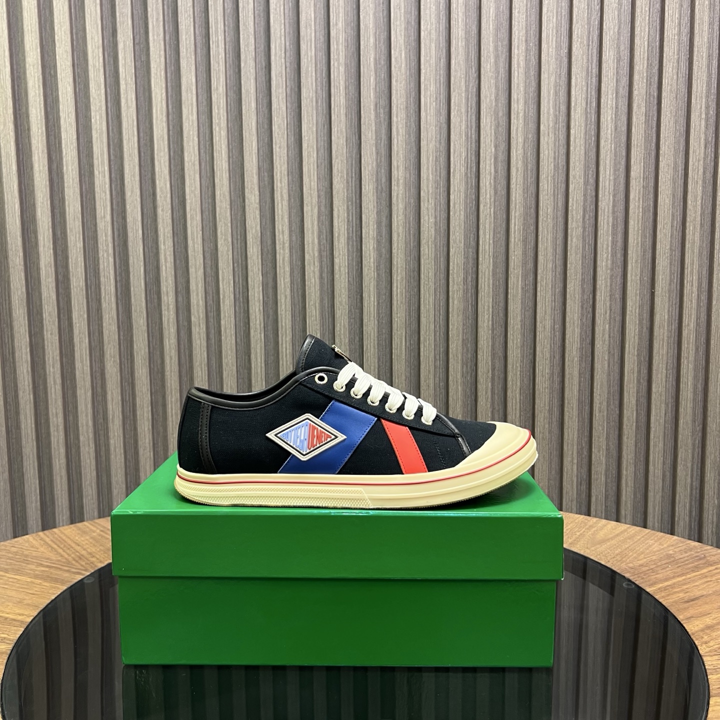 [Bottega Veneta Men