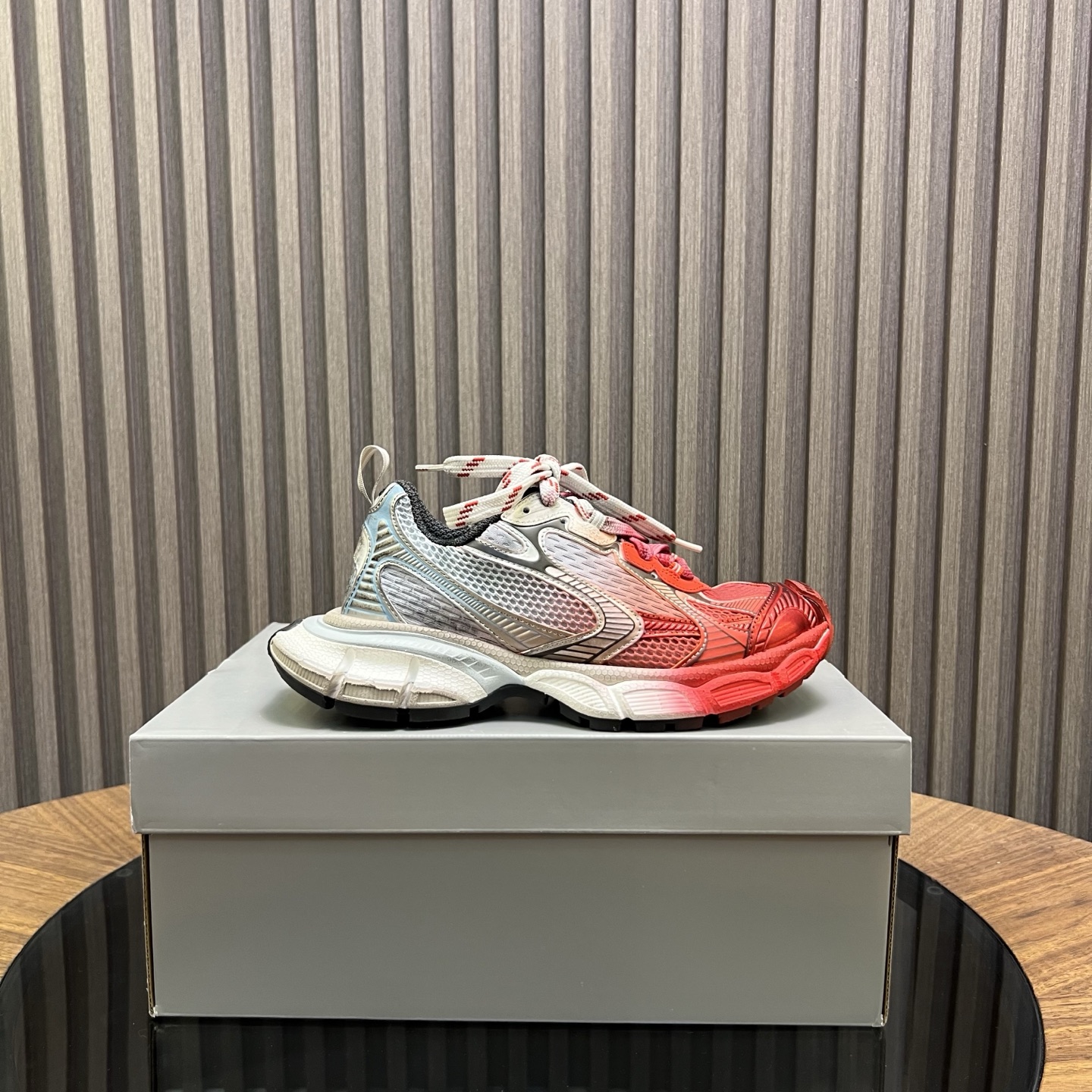 [Balenciaga Men