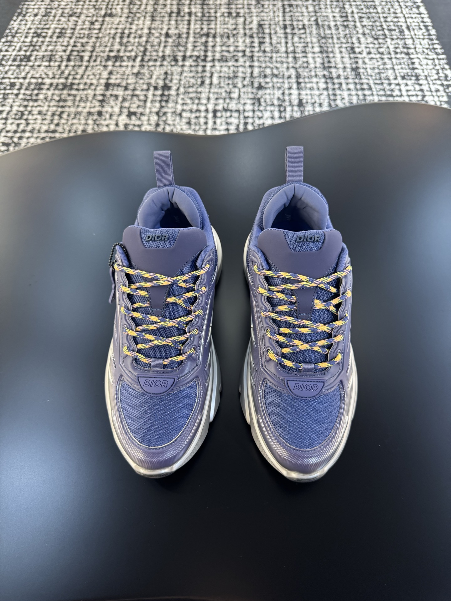 NO:353955,DIO* Lewis Hamilton Cooperation Series B44 Blade Mesh Fabric Round Head Lace Low Top Dad Shoes 38-44,,dior19860909DIO* Lewis Hamilton合作系列 B44 Blade 网布织物 圆头系带 低帮 老爹鞋 38-44,,dior,Men's shoes