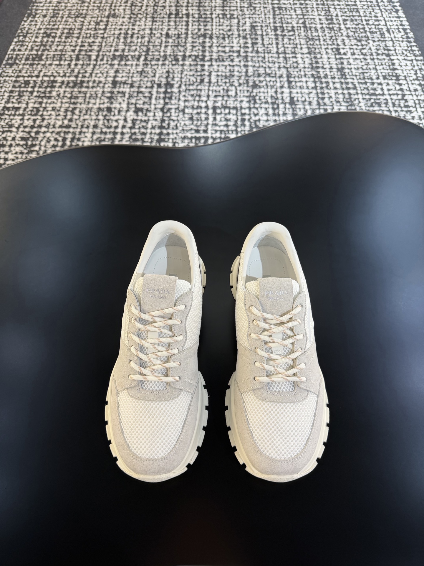 NO:834120,P new style upper is breathable and comfortable, 39-44 (customized at 38.45),19860909P新款 鞋面透气舒适,39-44（38.45定做）,,Men's shoes