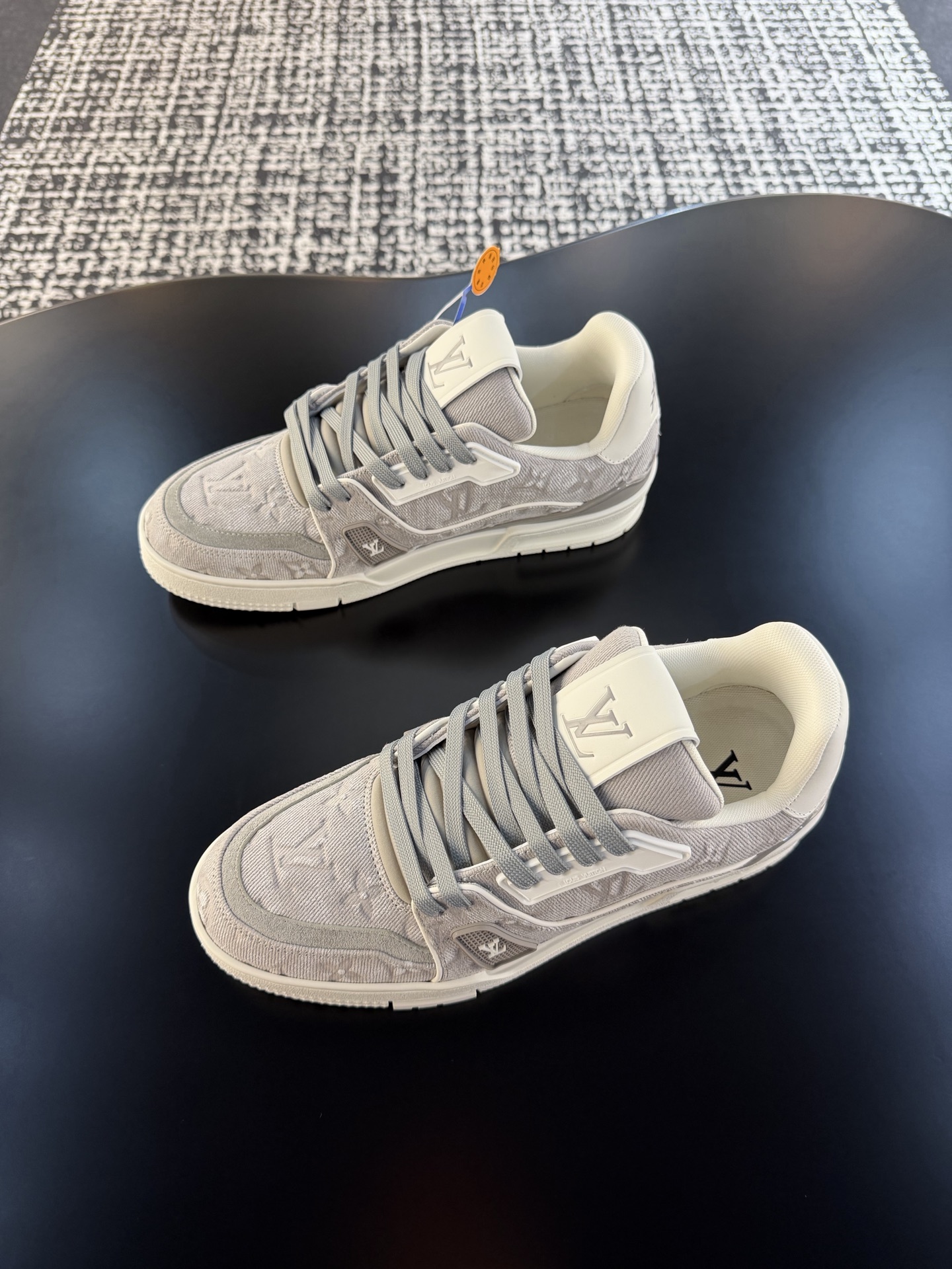 Кроссовки Louis Vuitton Trainer