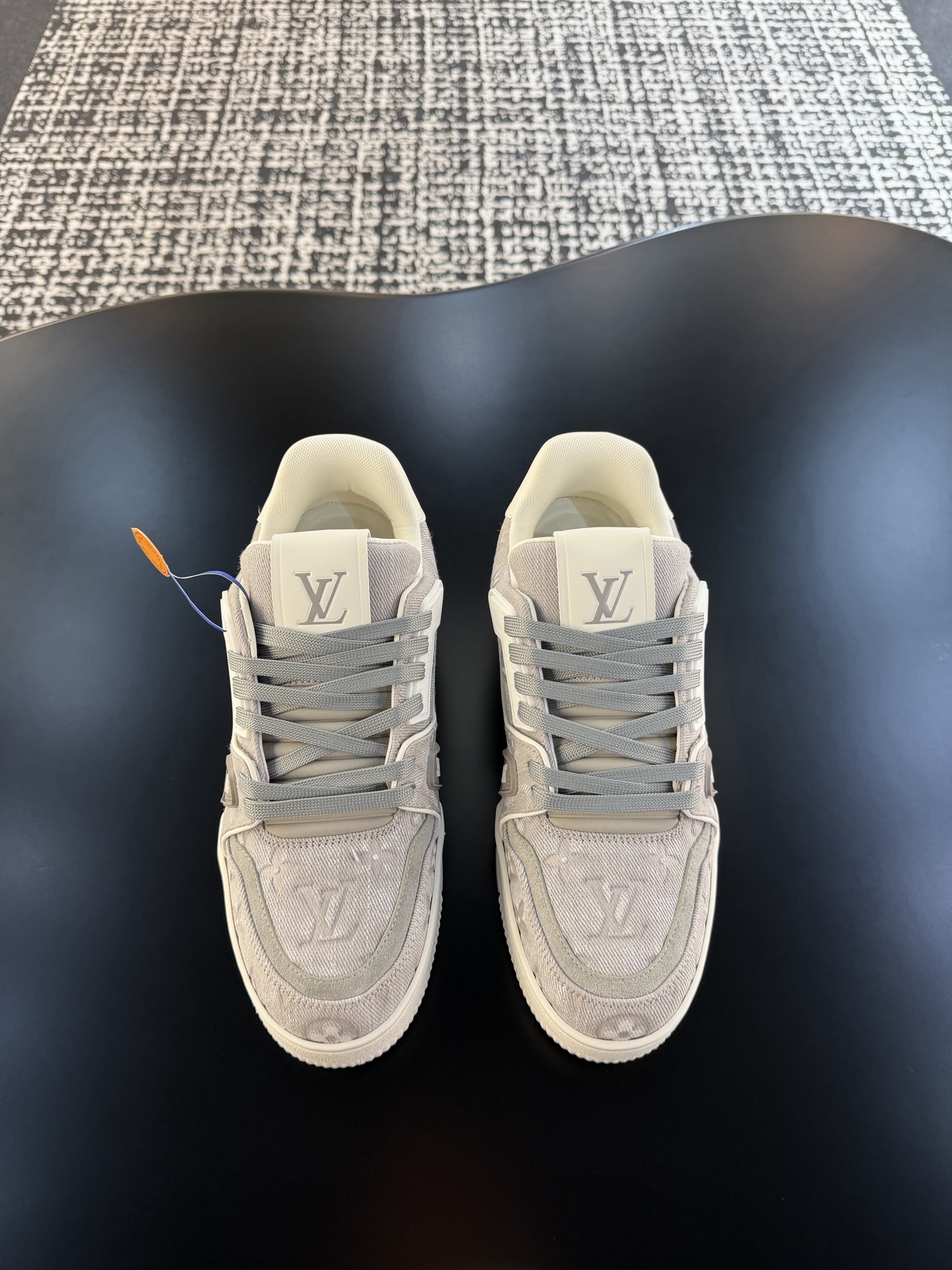 Кроссовки Louis Vuitton Trainer