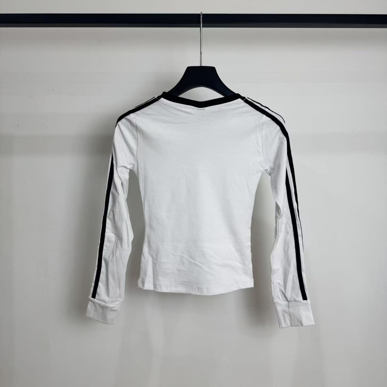 Adidas Trefoil Long Sleeve T-Shirt - Embroidered Summer Essential 3 i1740065036785 7975 0 5