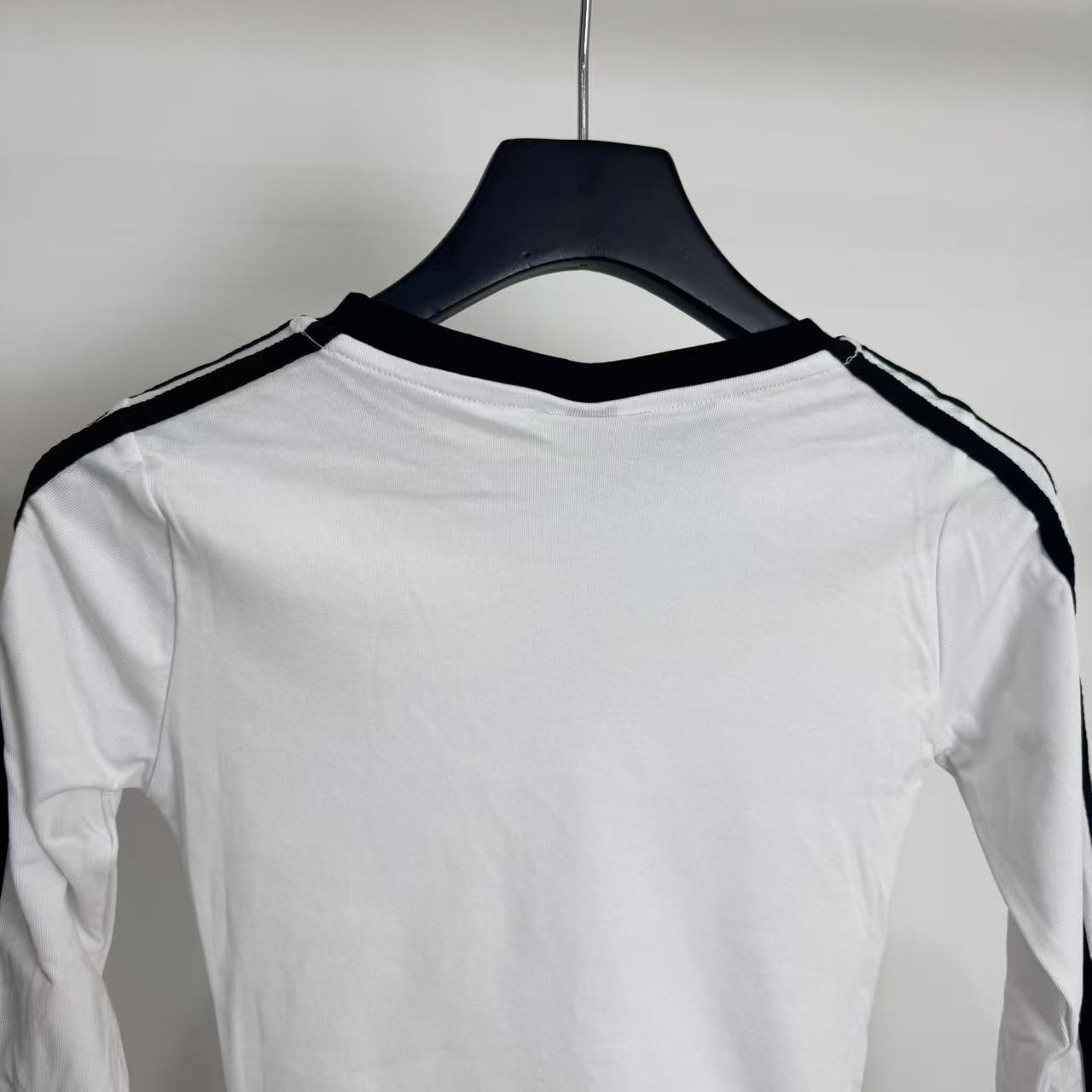 Adidas Trefoil Long Sleeve T-Shirt - Embroidered Summer Essential 8 i1740065156248 8279 0 7