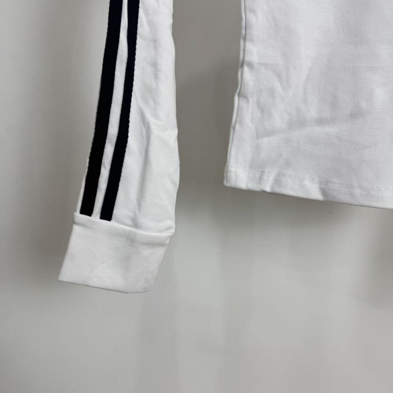 Adidas Trefoil Long Sleeve T-Shirt - Embroidered Summer Essential 6 i1740065156349 864 0 5