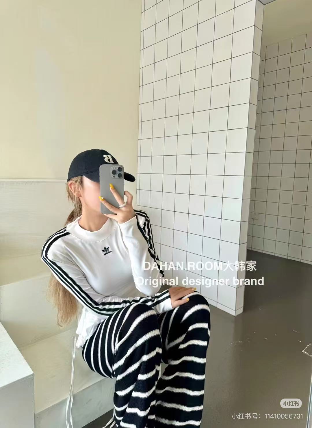 חולצת אדידס לנשים שלושת הפסים ועם שרוולים ארוכים 6 i1740065442025 45 0 4