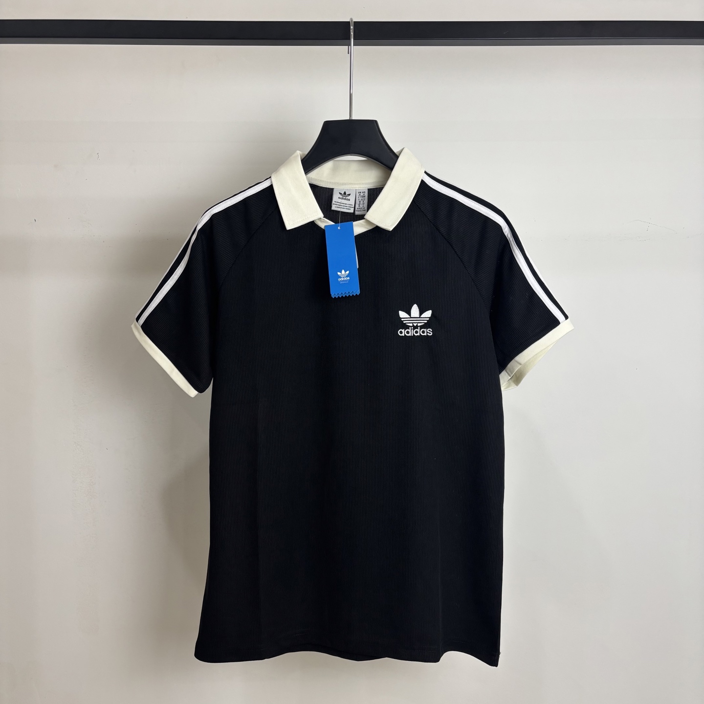Adidas Classic Embroidered Shirts: Comfortable, Stylish, and Authentic Summer Wear