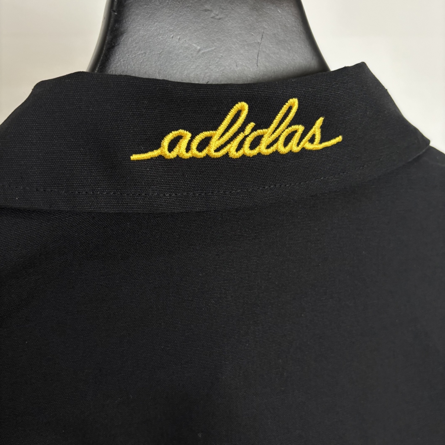 Adidas Apparel Overview: Quality Cotton, Zipper Designs, Core Values, Greater China Principles - 图片 3