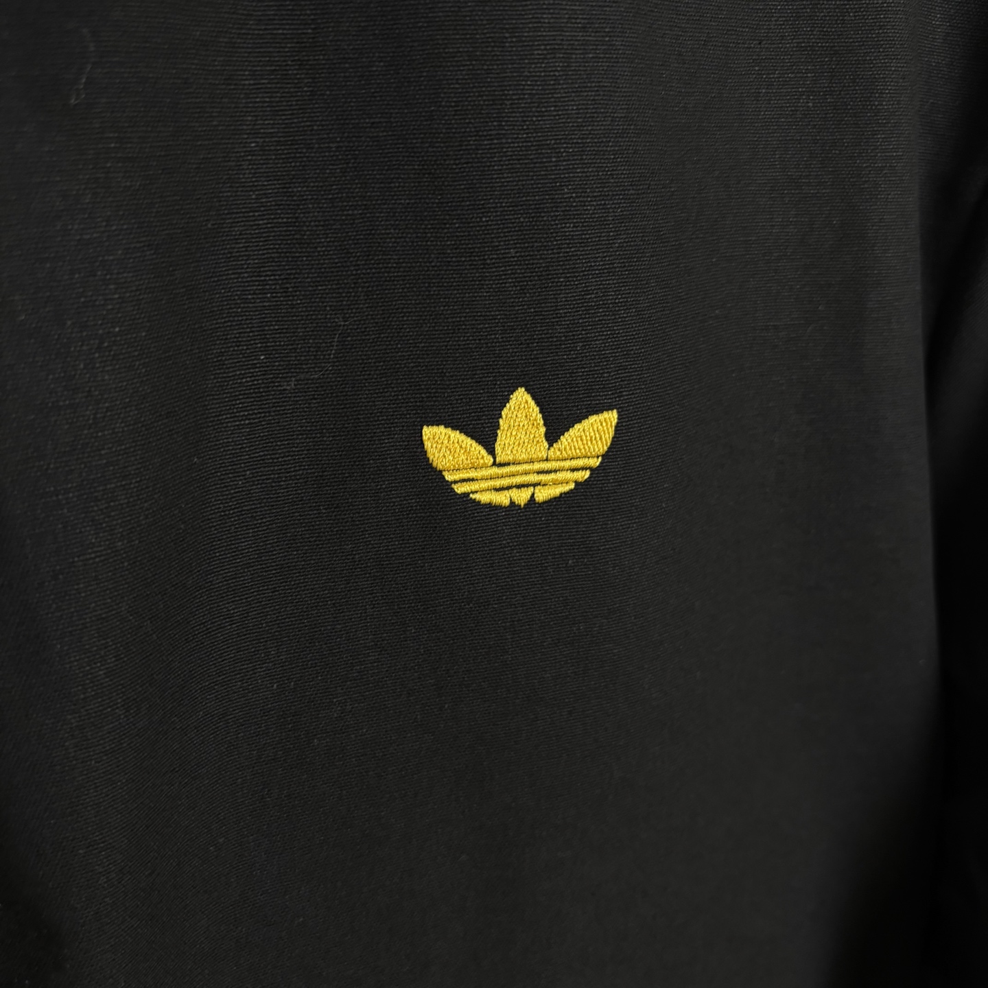 Adidas Apparel Overview: Quality Cotton, Zipper Designs, Core Values, Greater China Principles - 图片 5
