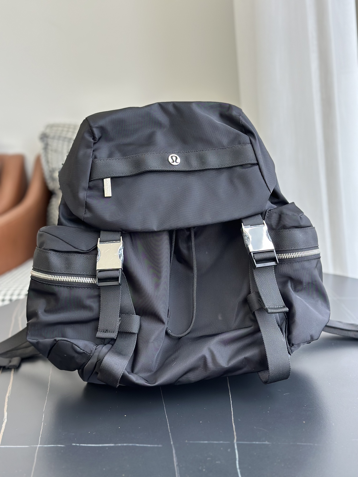 Color: Black. Currently. - Comprehensive