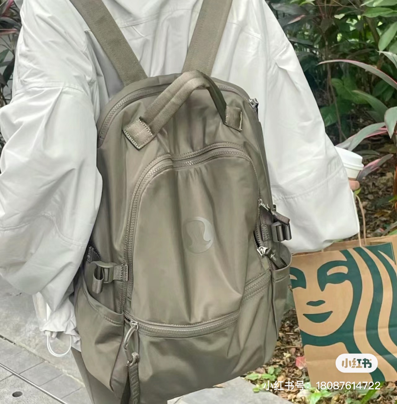 非常互联网码农的backpack 里三成外两层 分的干干净净 避免一个层乱七八糟乱塞 容量巨大 5