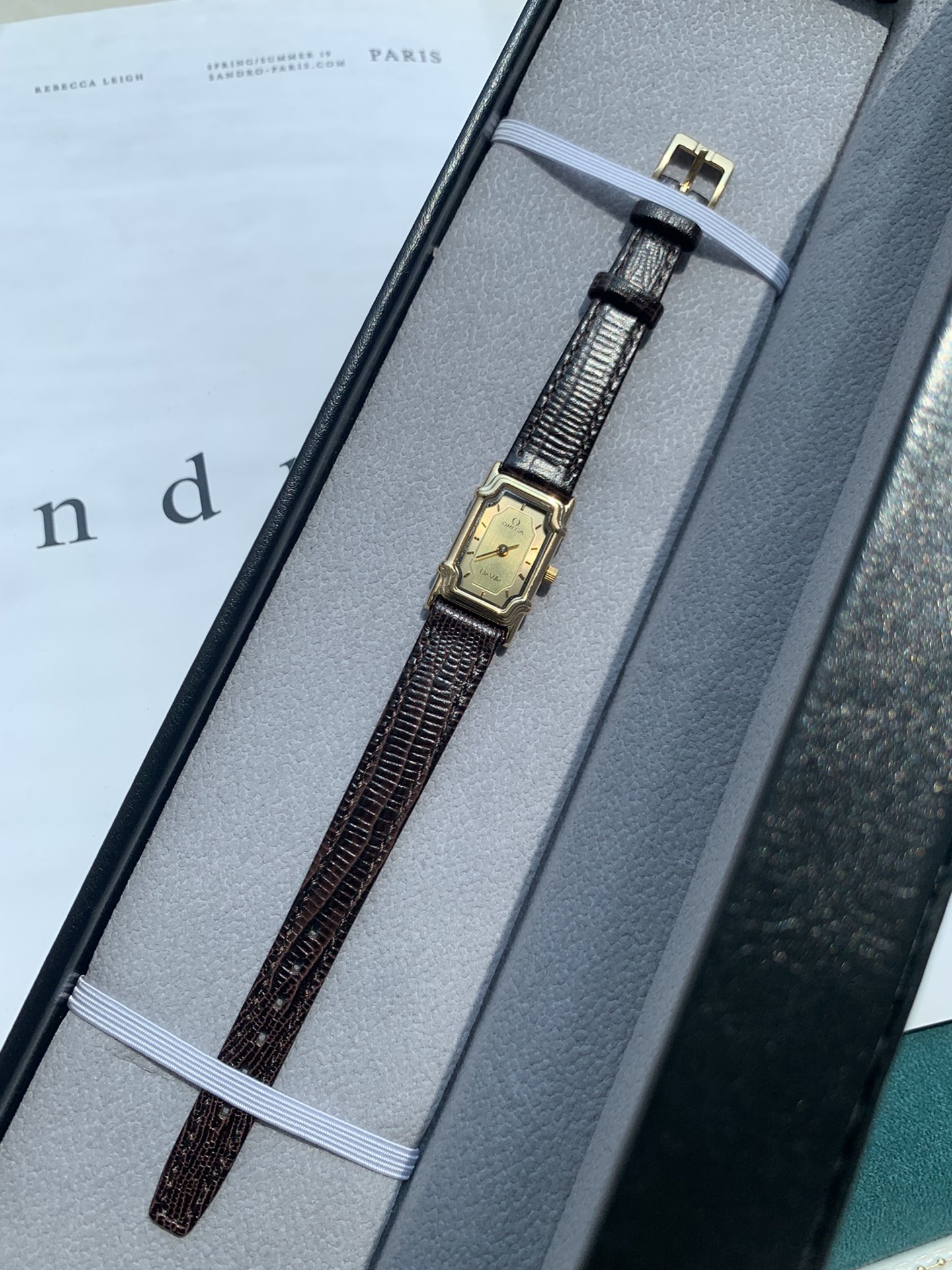 Часы Omega