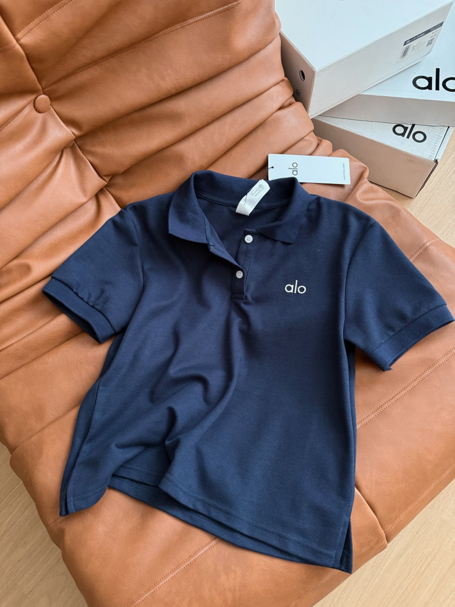 Stylish One-Size-Fits-All Polo Shirt for Daily Wear and Parties - 图片 2