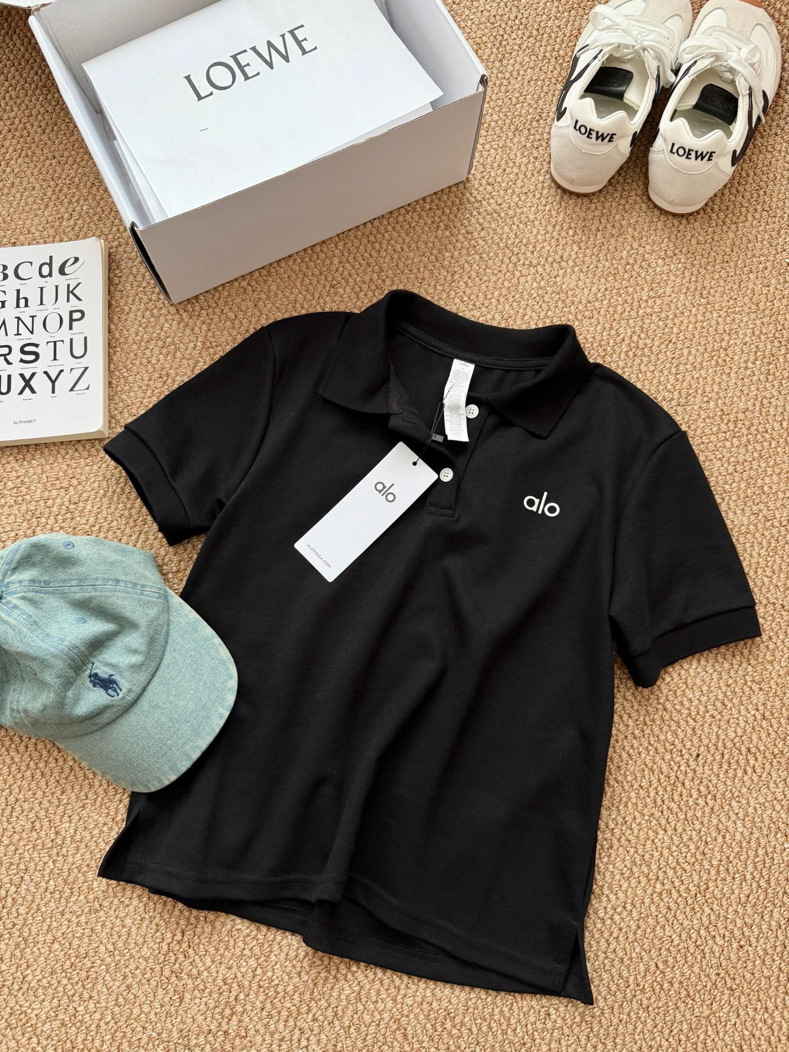 Stylish One-Size-Fits-All Polo Shirt for Daily Wear and Parties - 图片 3