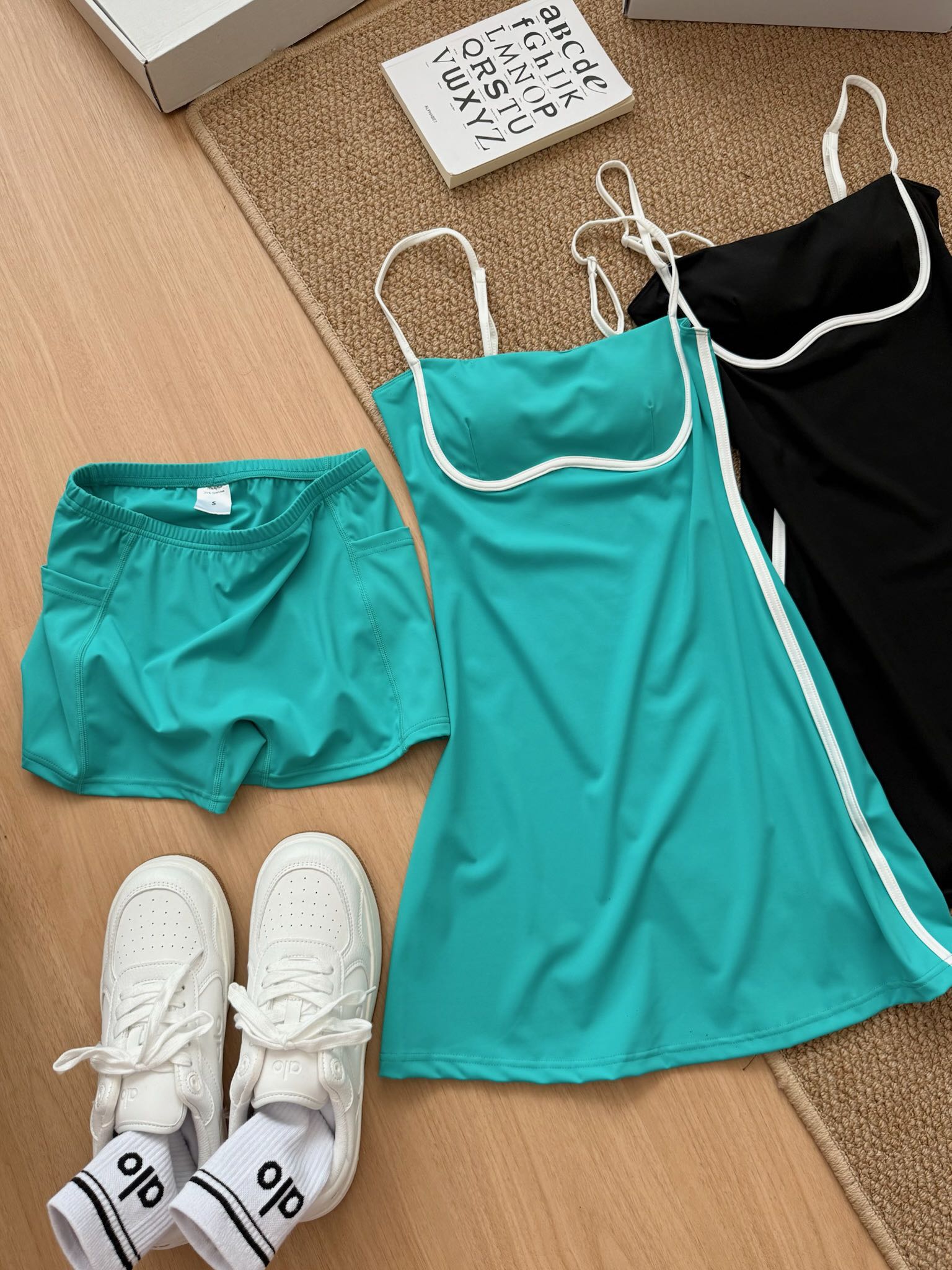 “Versatile and Stylish: P598 Dress with Unique Design and Practical Features” - 图片 3