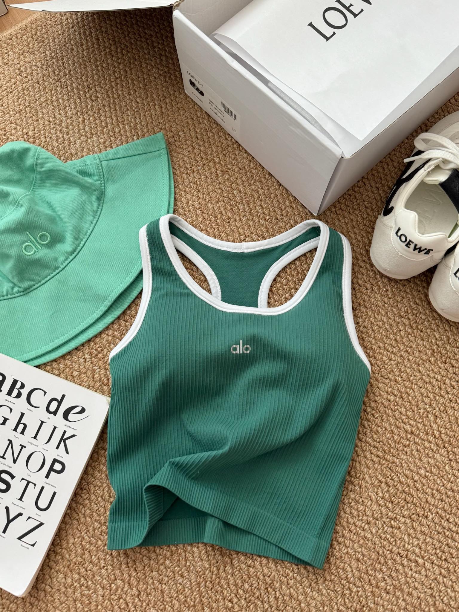 Versatile Women’s Suit: P368 – A Treasure-Packed Wardrobe Essential - 图片 4