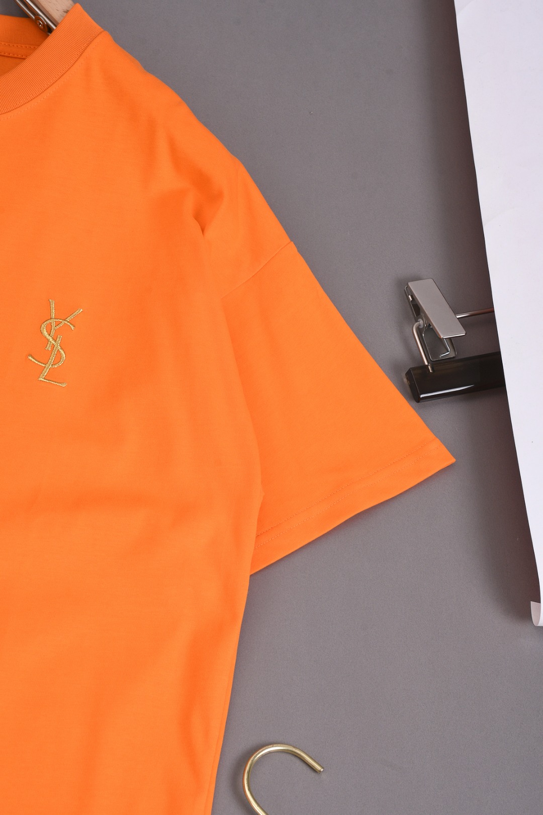 Classic Logo Short-Sleeved T-Shirts – YSL 25SS Collection Summary - 图片 6