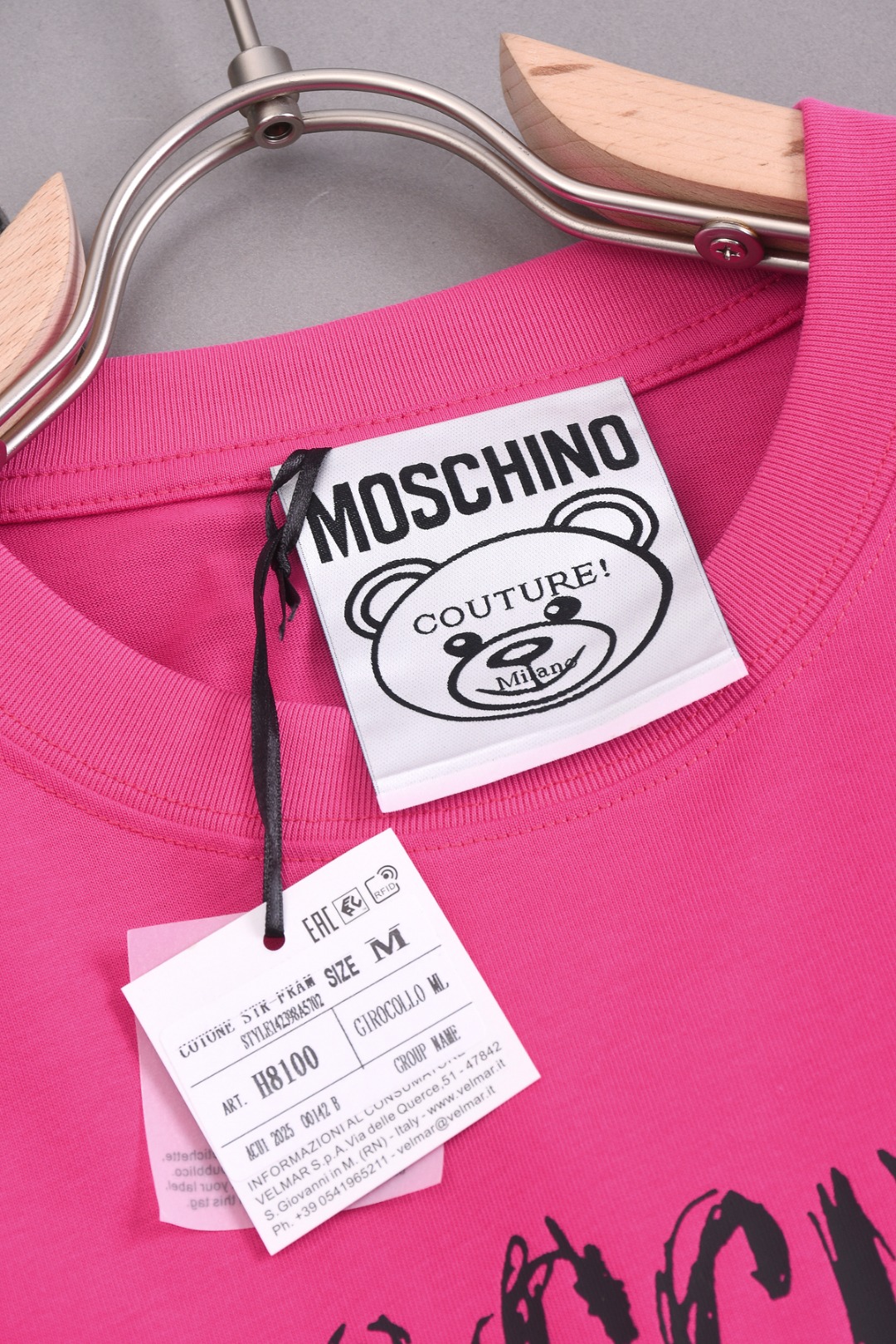 CJ Moschino 25SS Men’s T-Shirt Collection Summary: Classic logo design, durable, cozy. - 图片 7