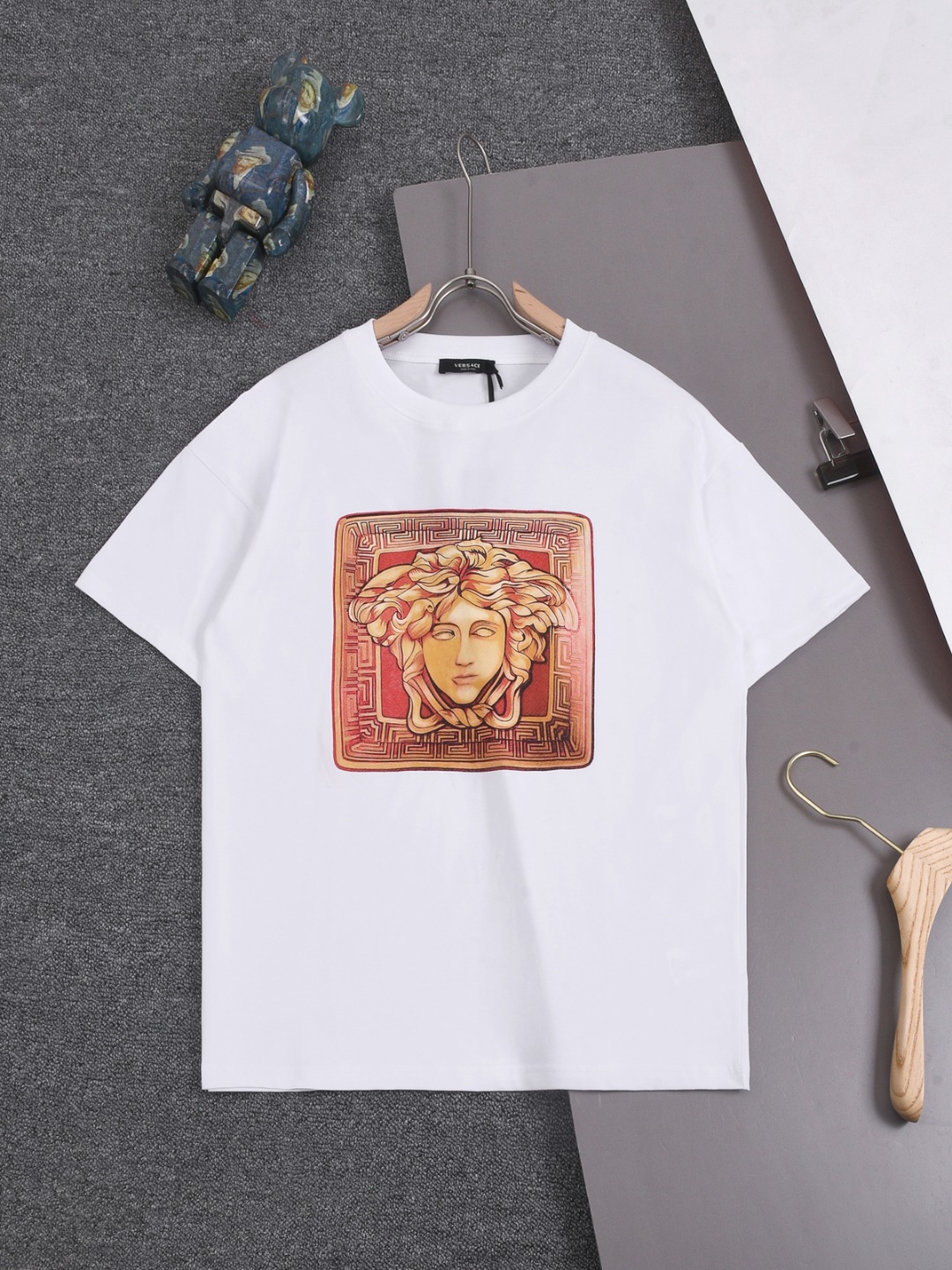 VERSACE 25SS Versace clásico, camiseta de manga corta cuello redondo con estampado de figuras, sincronizado con la web …