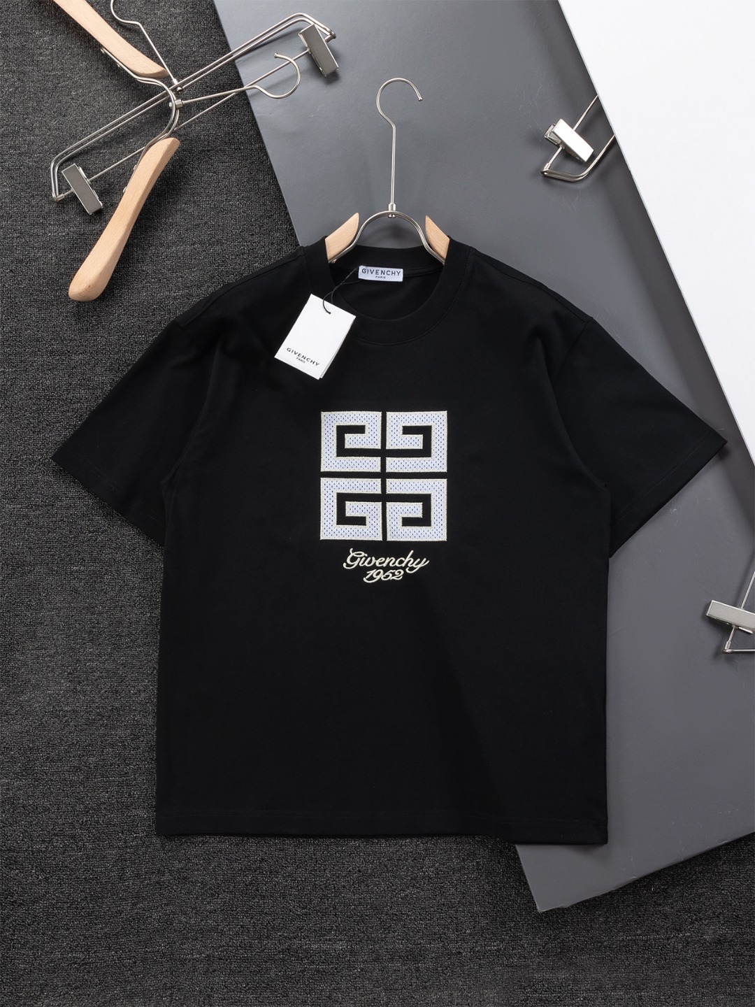 GVC 25SS última y superior versión de bordado de malla 4G de Givenchy con bordado de parche con letras grandes en el pe…