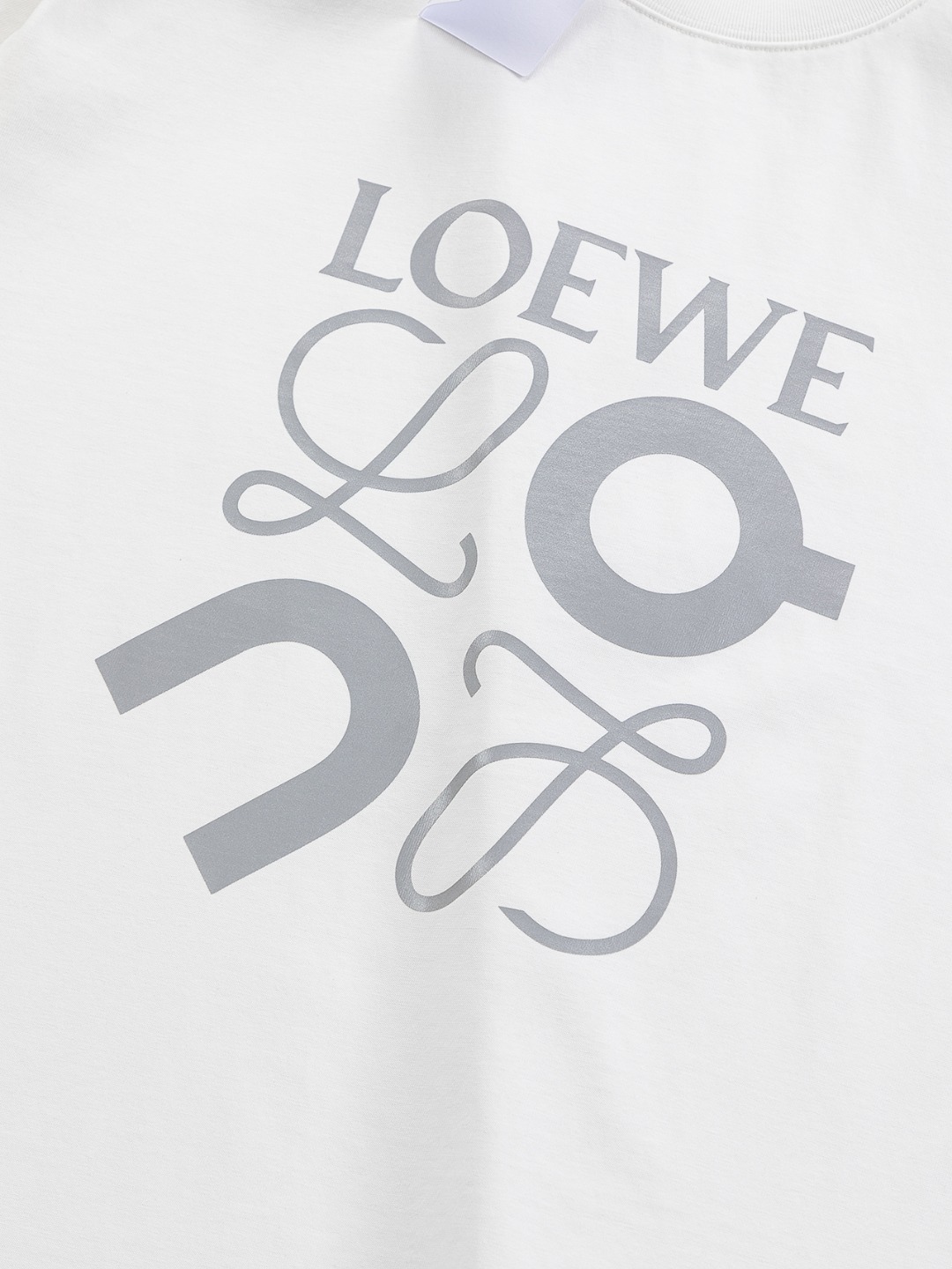 Loewe x On Co-operation Series Personal Headset: High-Level Version with Top Quality Design - 图片 7