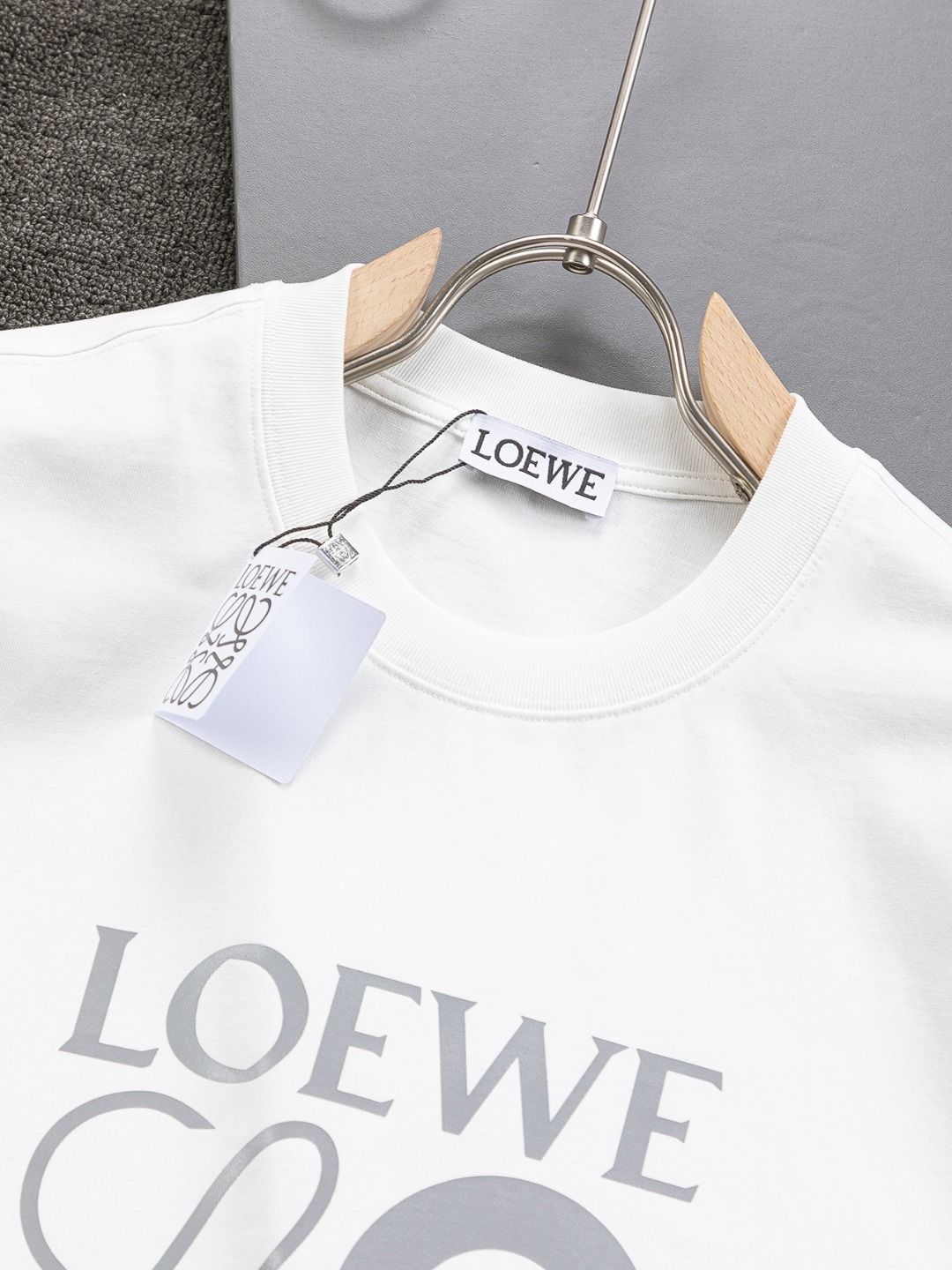 Loewe x On Co-operation Series Personal Headset: High-Level Version with Top Quality Design - 图片 5