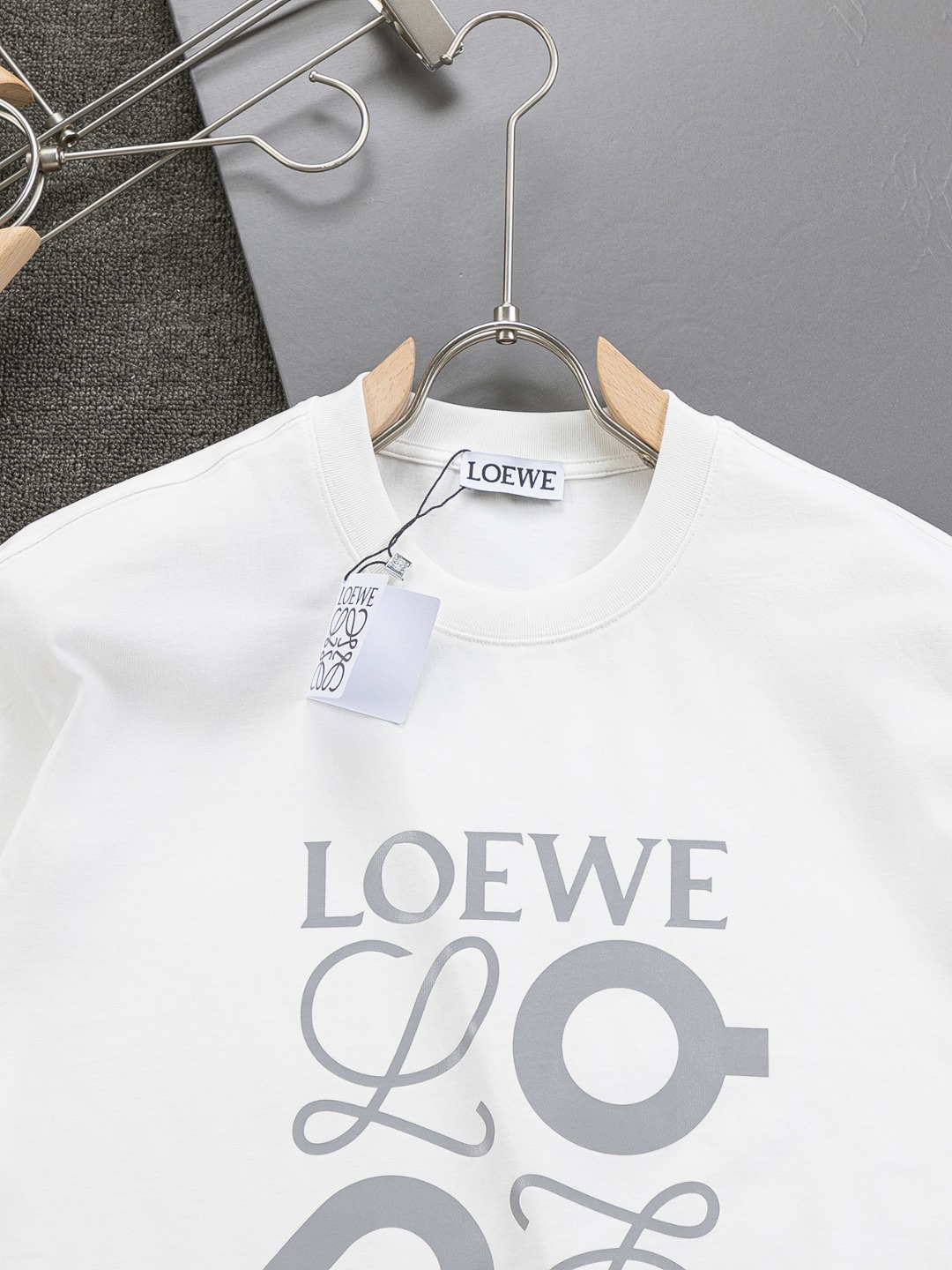 Loewe x On Co-operation Series Personal Headset: High-Level Version with Top Quality Design - 图片 4
