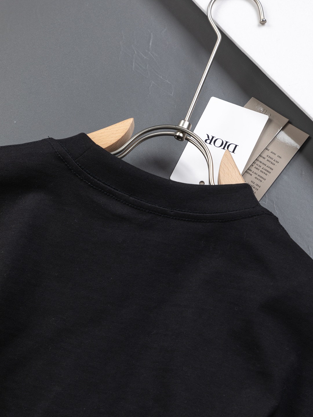 Dior CD Microwidese S-XL Shirt with Embroidered Logo – Classic Luxury Fashion Piece - 图片 8