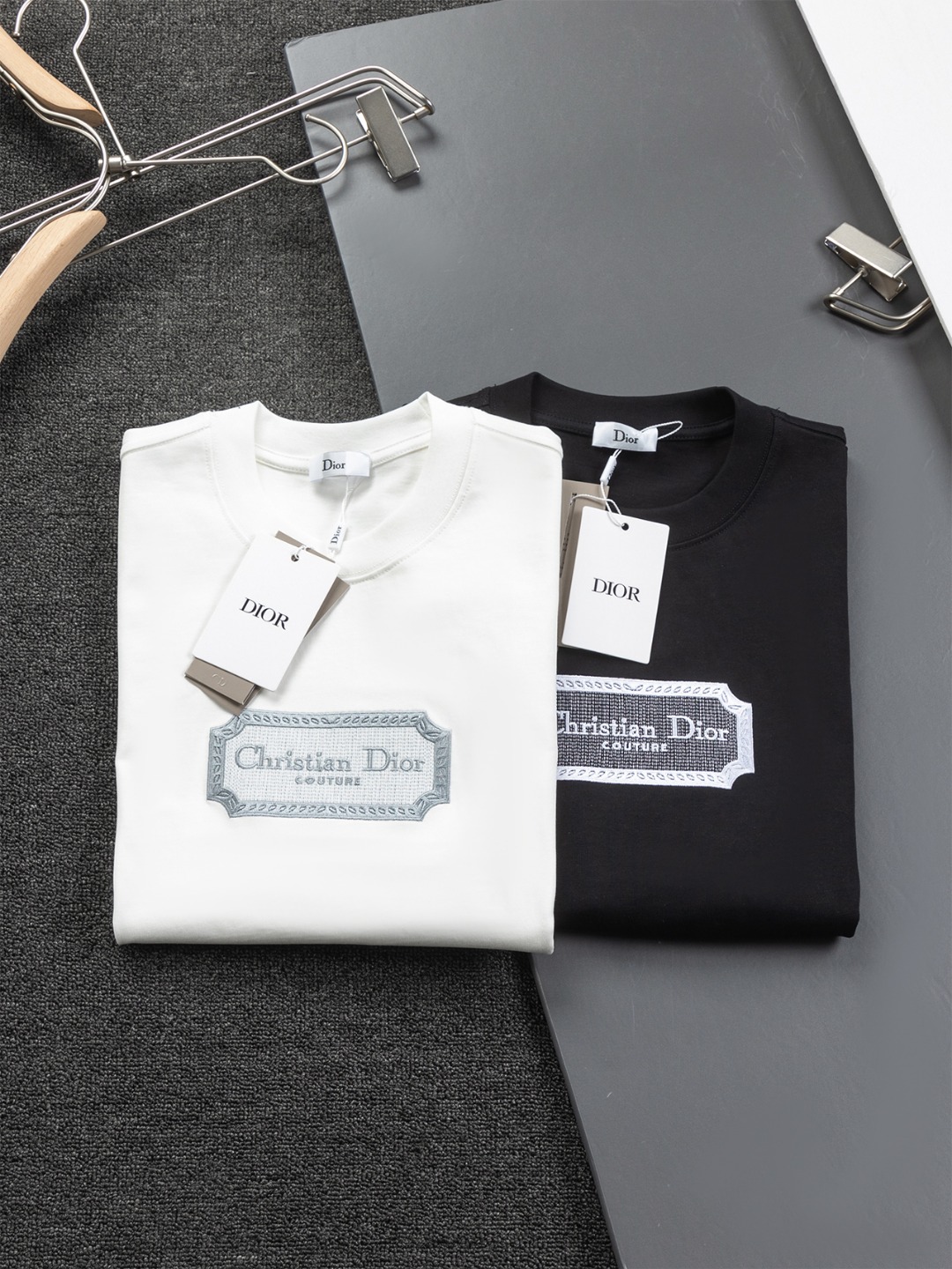 Dior CD Microwidese S-XL Shirt with Embroidered Logo – Classic Luxury Fashion Piece - 图片 2