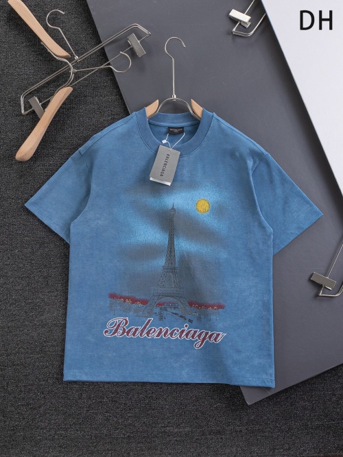 Balenciaga Paris Tower Print Cotton T-Shirt | Short Sleeve Unisex Tee 1 Balenciaga Paris Tower Print Cotton T-Shirt | Short Sleeve Unisex Tee