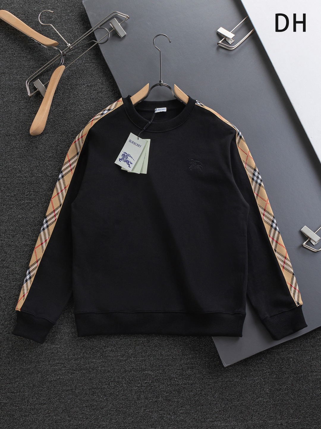 BURBERRY BBR War Horse bbr versión ligeramente ancha S-Xl BBR 25SS sudadera de otoño e invierno nueva edición limitada …