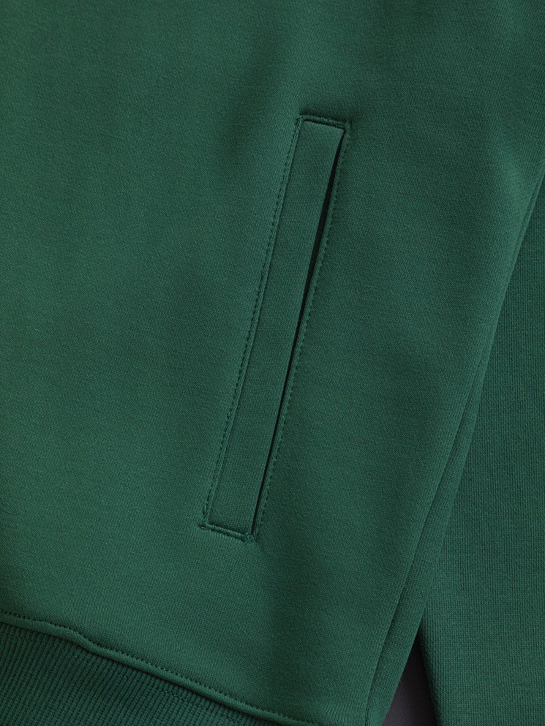 Dior 25SS Quarter-Zip Pullover Sweatshirt with Embroidered Logo - Green 10 o 1j2nfu0a524qn9o12qi17of10cb2
