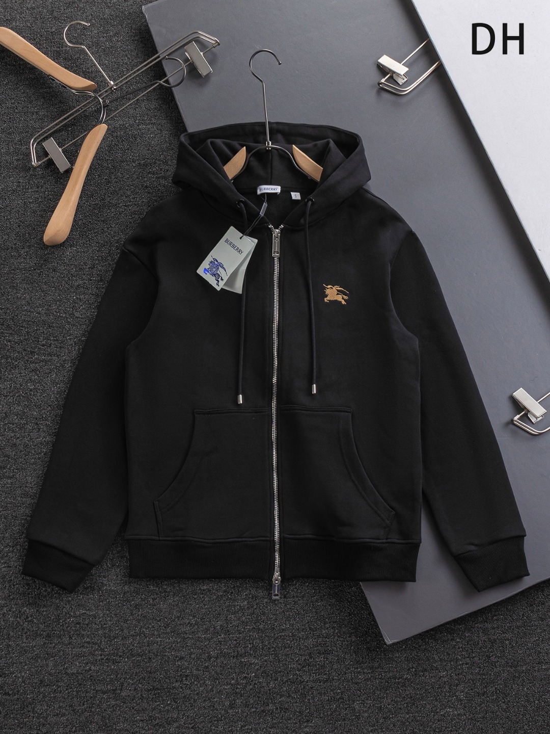 BURBERRY BBR War Horse bbr Versión ligeramente ancha S-XL BBR 25SS Chaqueta con capucha de otoño e invierno Nueva edici…