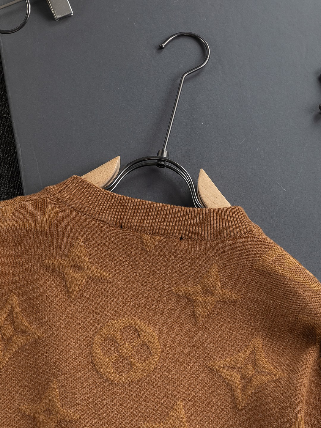 Louis Vuitton Sweater Men's Women's Jacquard Embroidered Logo Unisex 6 o 1j456mirl1pgj18kj7ap1dfc16655