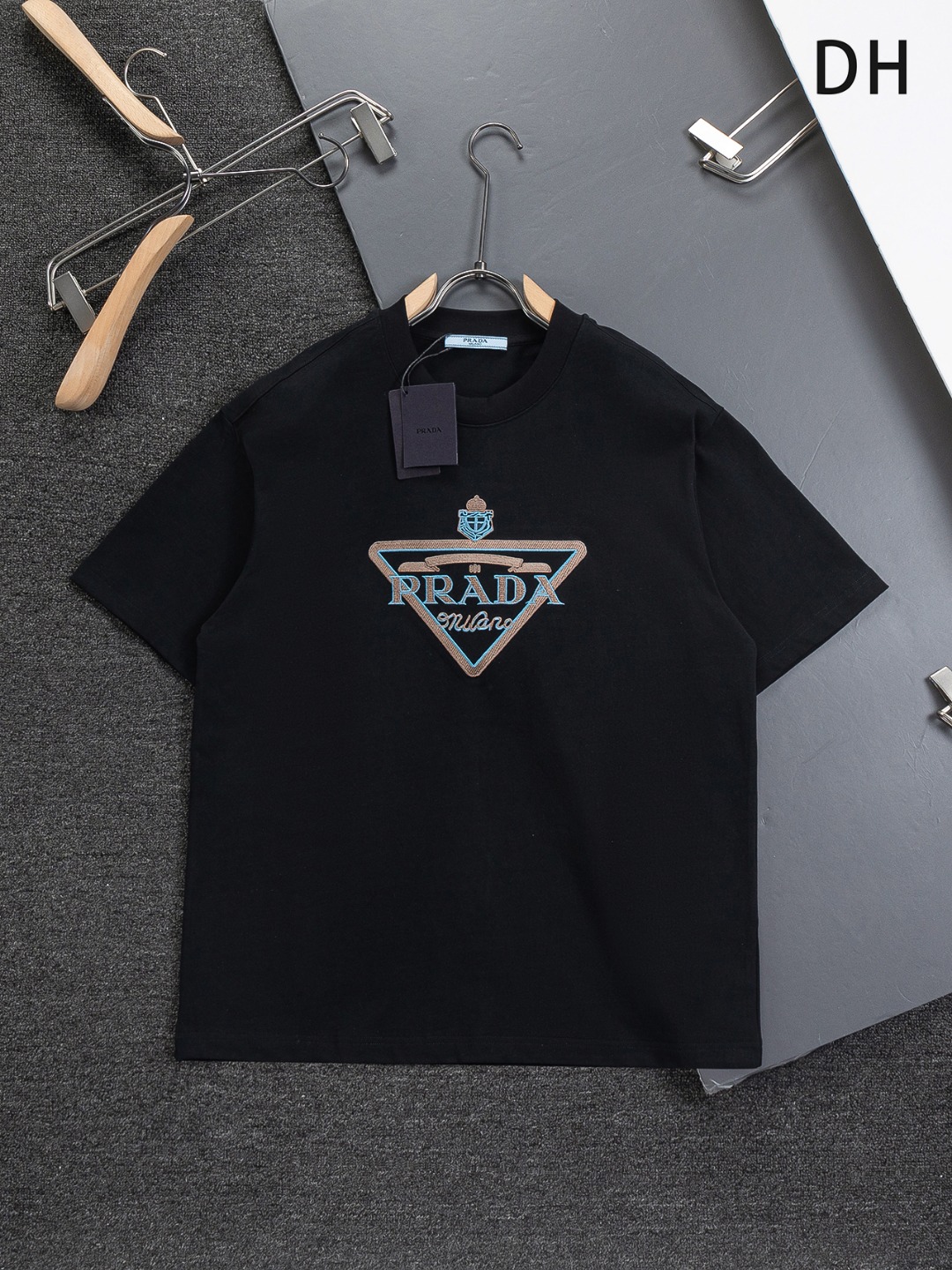 _dJs9sOX_wTBKj4DIdKhDWXHmfaAjgeZdFl_Avog