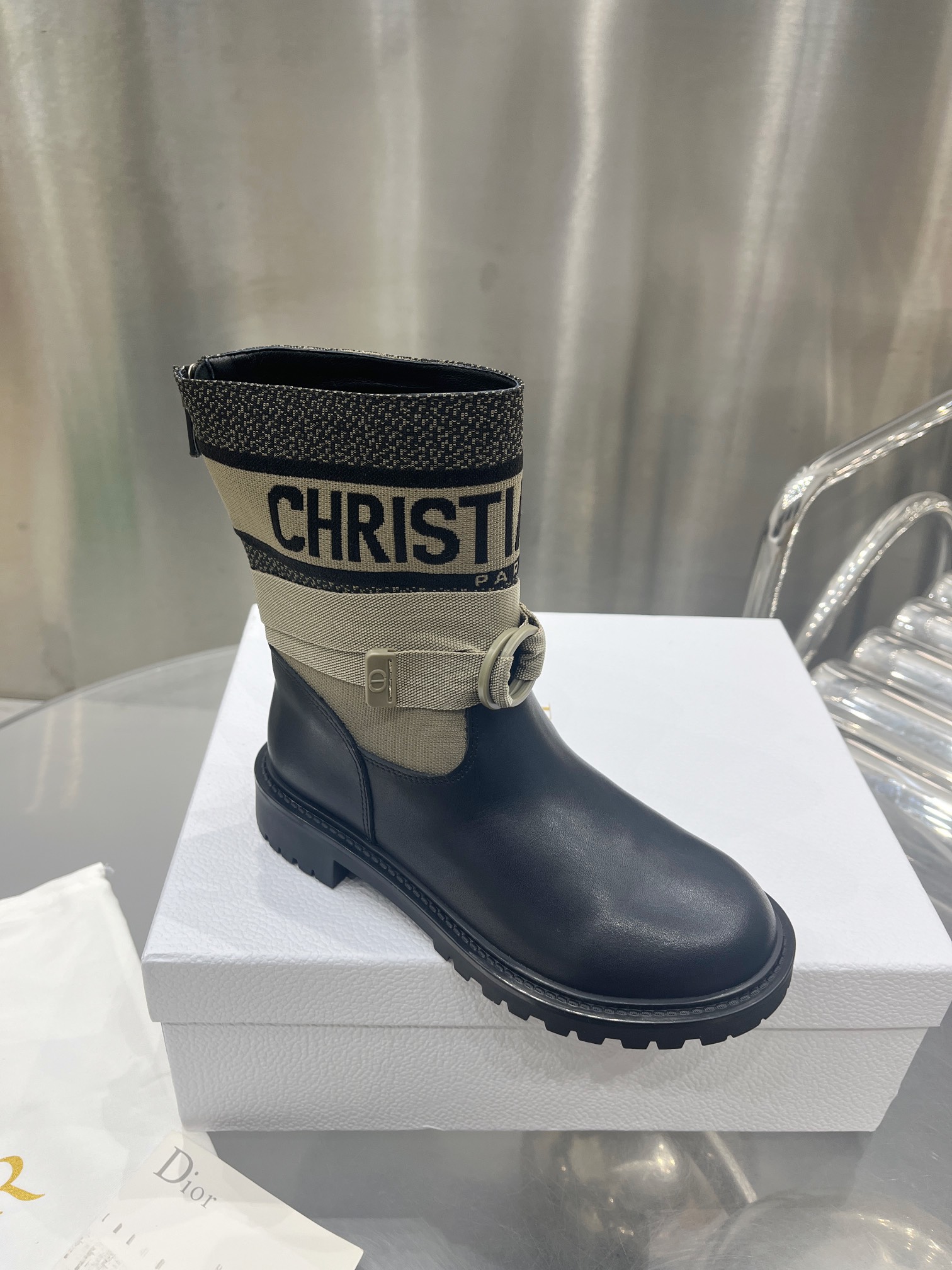Dior Timeless Short Boots: Stylish & Comfortable, Sizes 35-41 2 i1698599721 4350 0