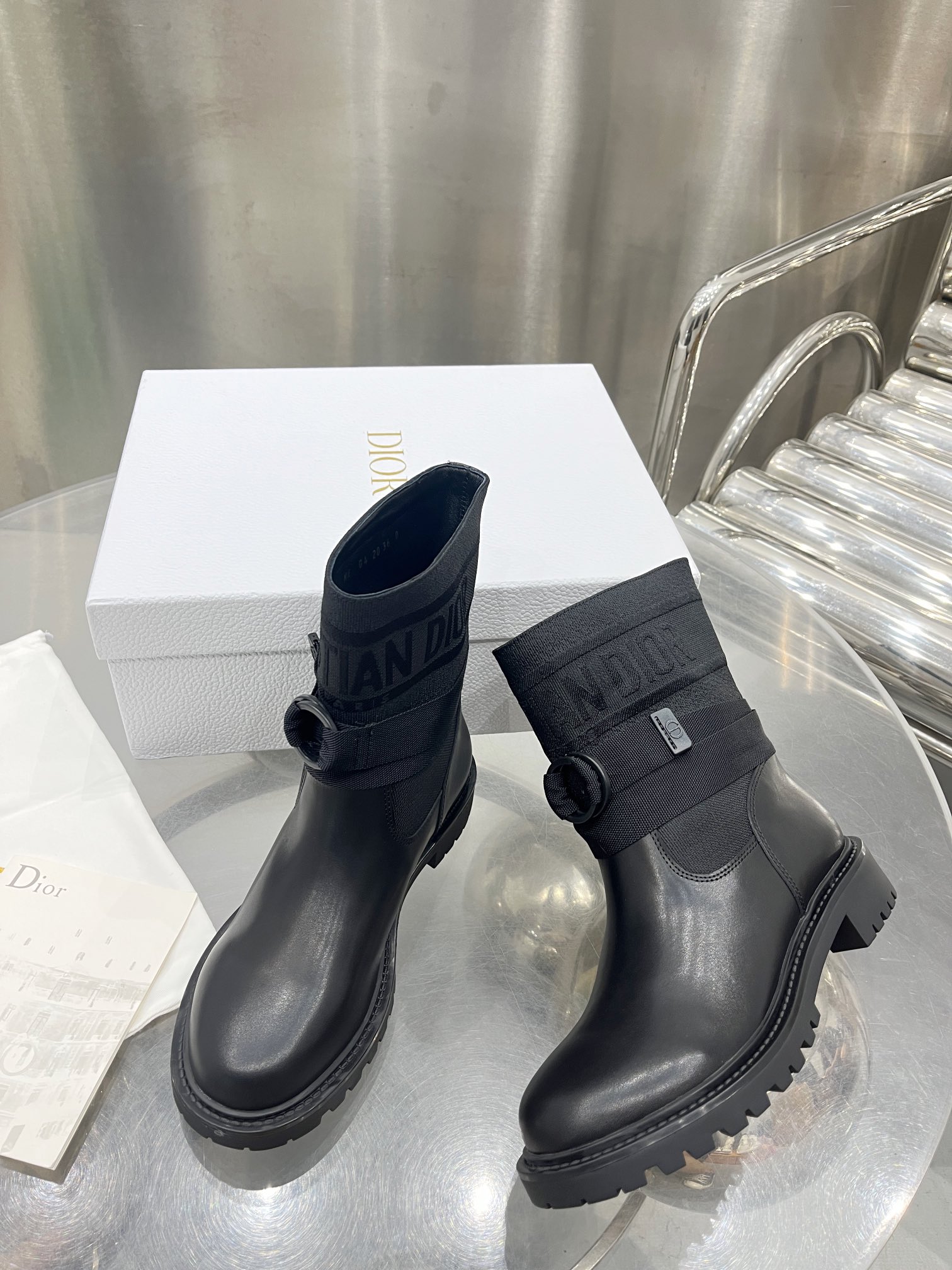 Dior Ankle Boots: Classic Style, Ultimate Comfort (Sizes 35-41) 6 i1698599831 7803 4