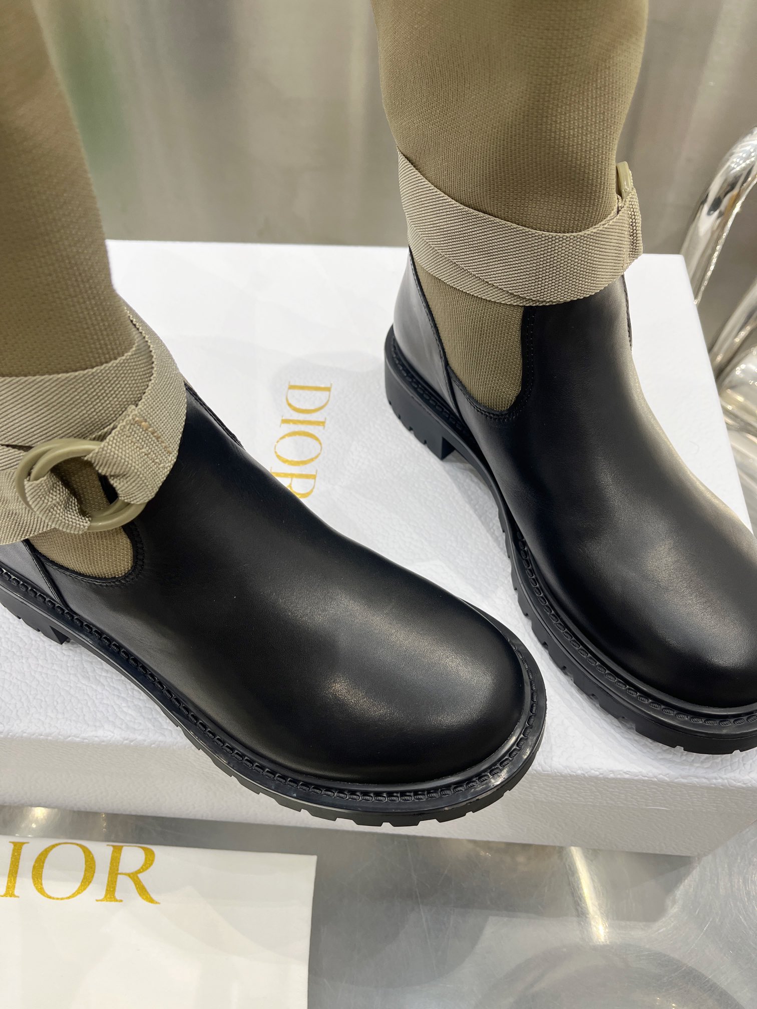 Dior Women's D-Major Black Calfskin and Gold-Tone Metal Heeled Boots 8 i1698600085 8285 5
