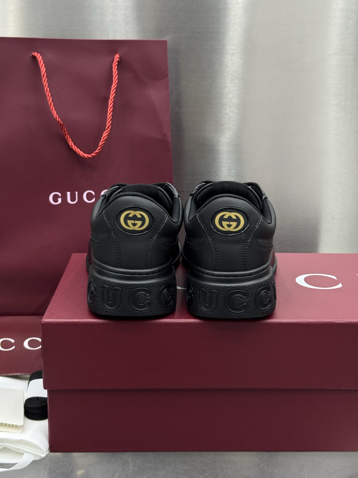 Gucci Retro Sneakers 2025 - Unisex Design, Runway Style, Premium Leather 8 i1760208467156 4464 0 7