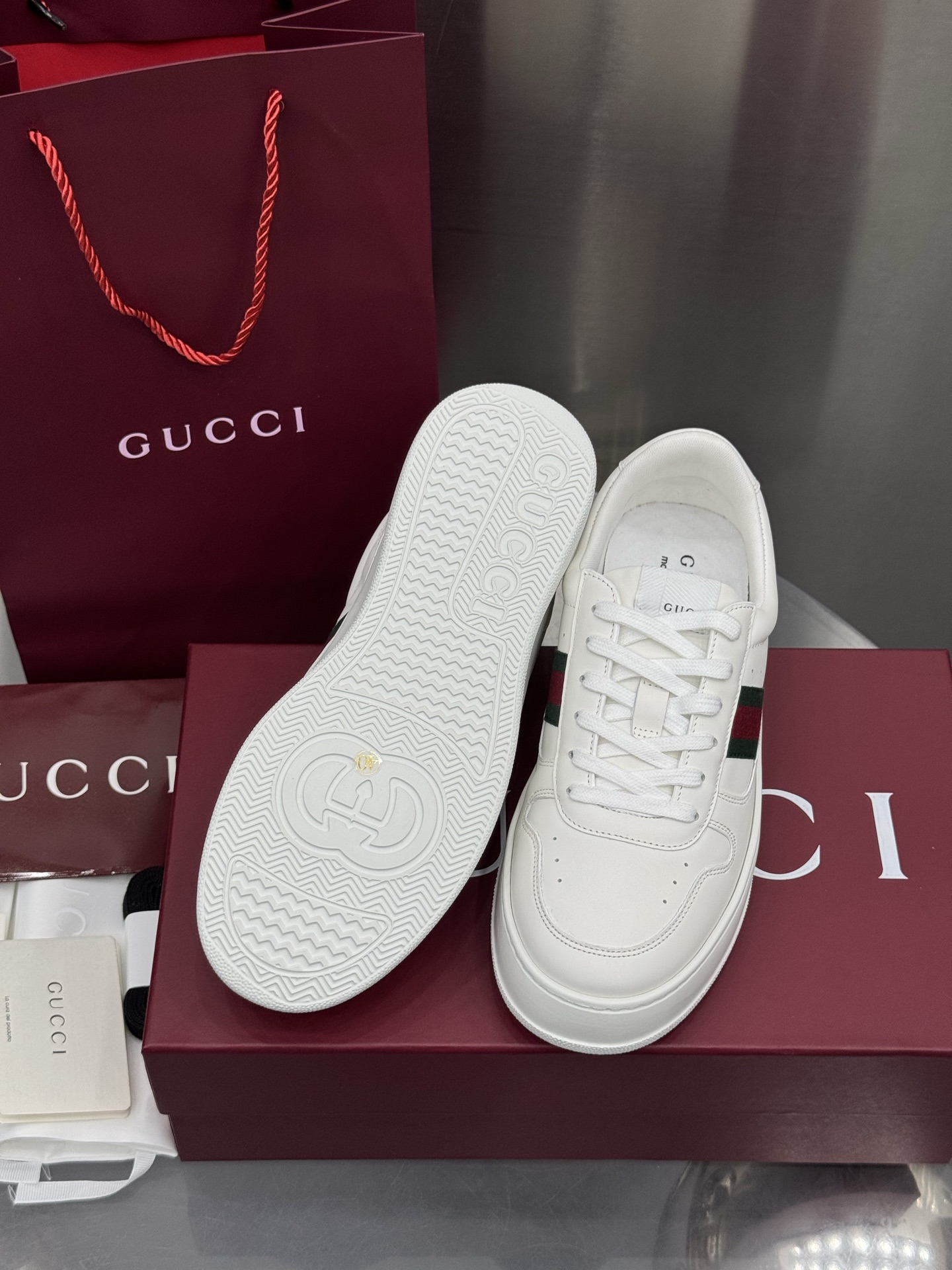 Gucci Vintage Sneakers 2025 - Unisex Design, Runway Inspired, Comfortable Sneaker 7 i1760208568908 9604 0 4