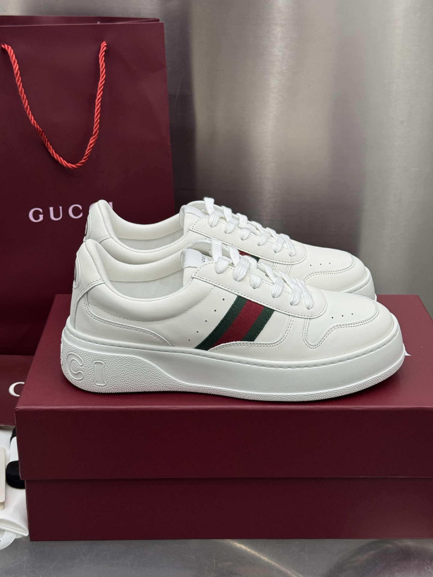 Gucci Vintage Sneakers 2025 - Unisex Design, Runway Inspired, Comfortable Sneaker 4 i1760208568971 663 0 7