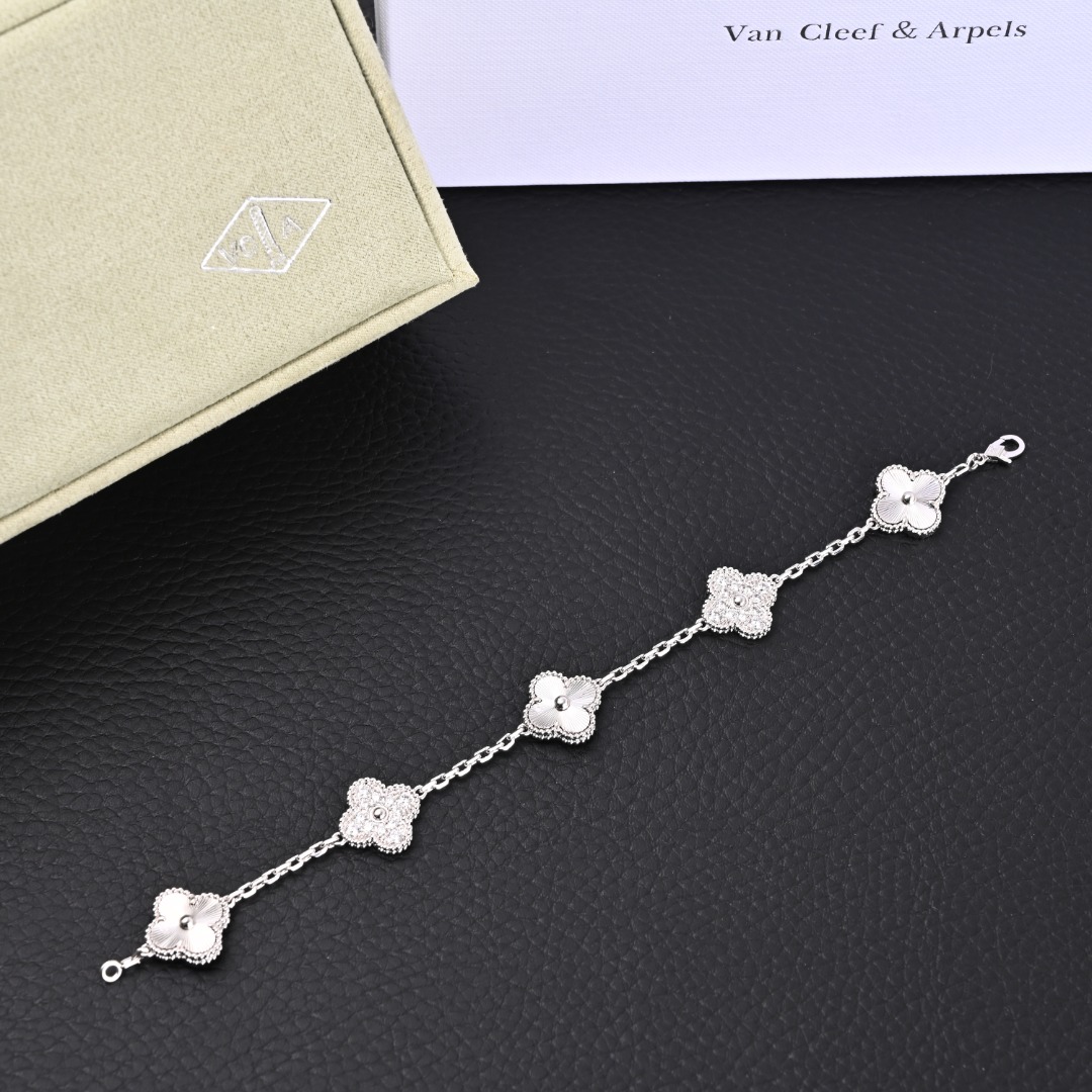Van Cleef Arpels梵克雅宝VCA 镭射白银间钻四叶草五花手链 附包装
