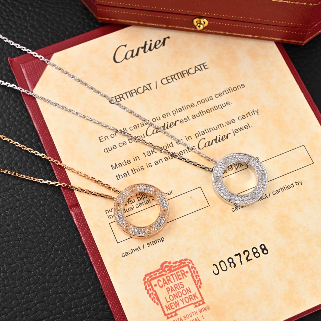 Cartier/卡地亚 满钻大饼项链  颜色合集图
卡地亚项链