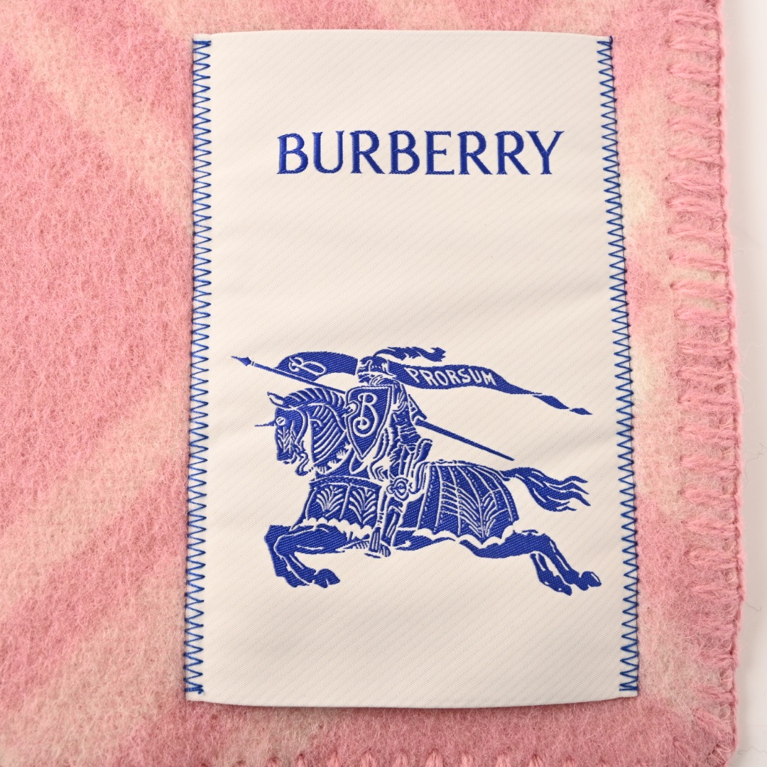 BURBERRY巴宝莉BBR 菱格纹方标战马羊毛围巾