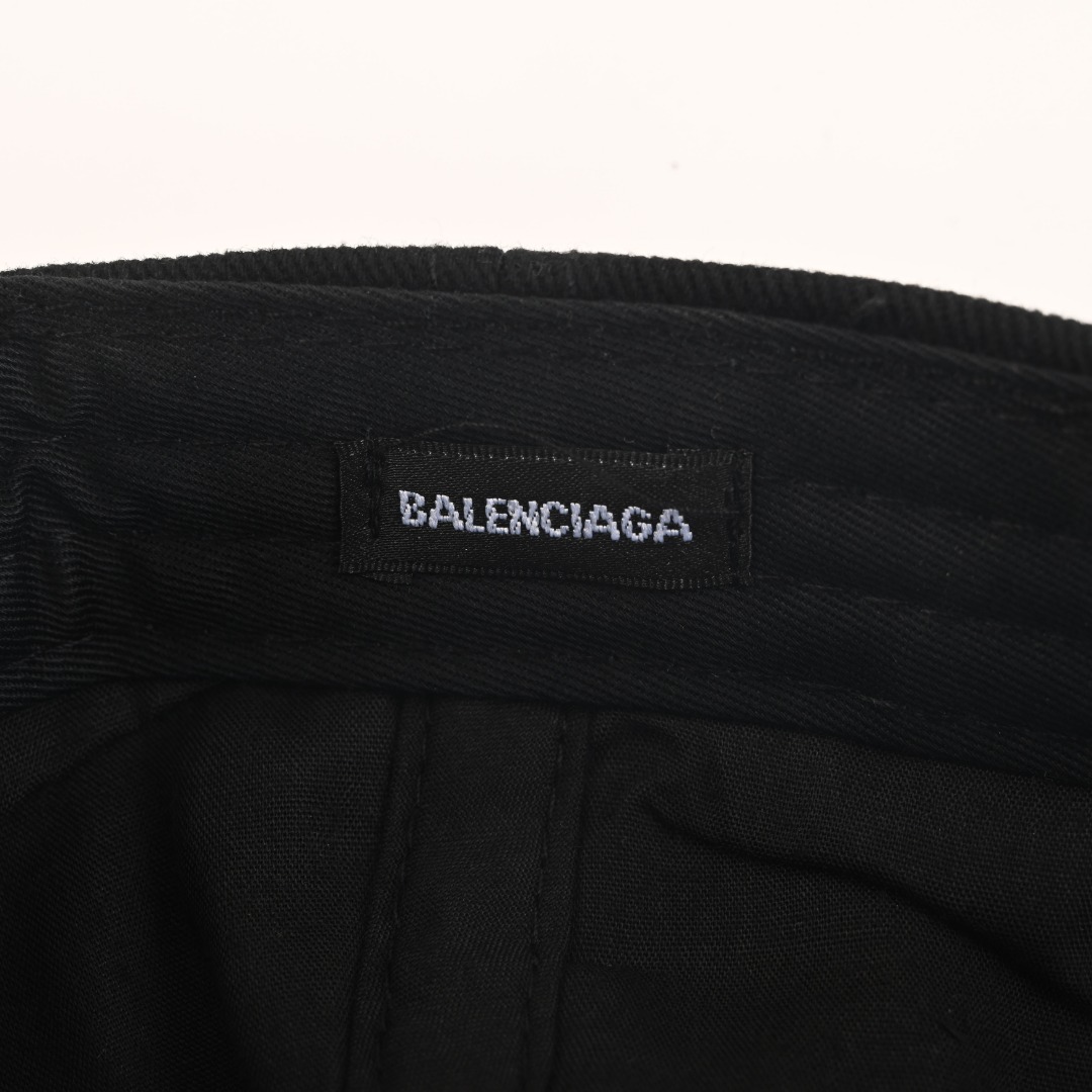 BALENCIAGA巴黎世家BLCG 缺角帽重工3B刺绣水洗软顶情侣棒球帽-Chinese UA Cheap High Quatity Brand Clothes Bags handbags Sneakers wholesale wholesaler seller from China Factory suppliers Fashion Clothing Shoes best Quality Beautiful Price BALENCIAGA巴黎世家BLCG 缺角帽重工3B刺绣水洗软顶情侣棒球帽